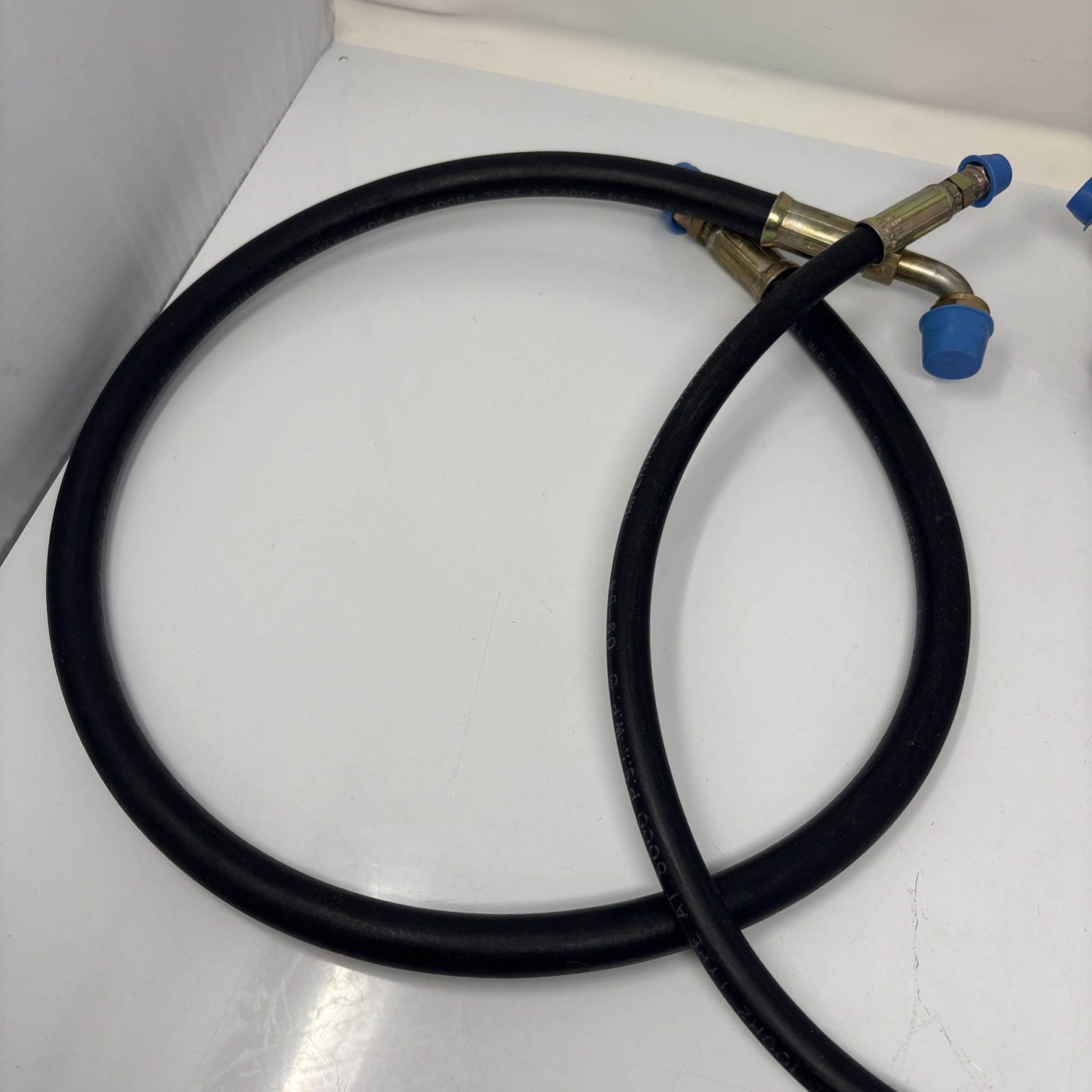 NEW Lot of 2 IMPERIAL EASTMAN HYDRAULIC J406 SAE 100R2 Type At 4000PSI