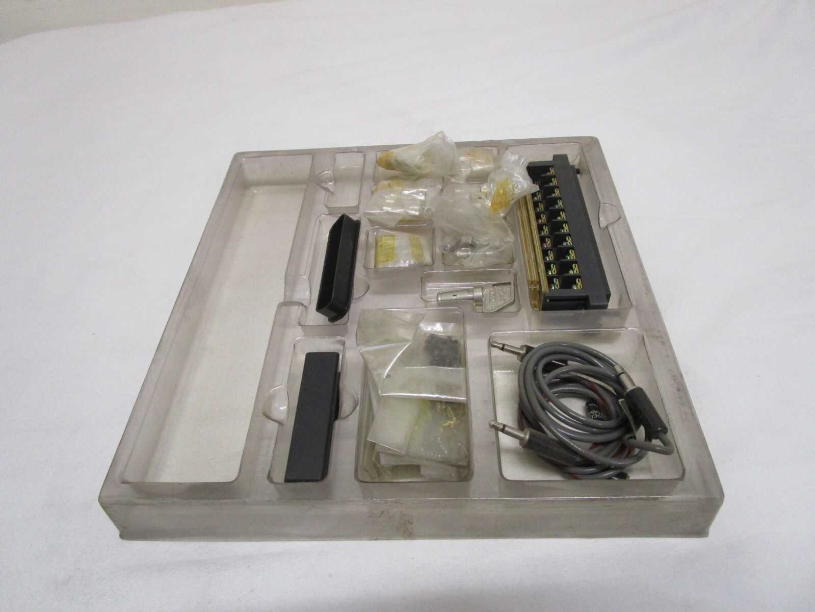 NEW GE FANUC IC630ACC320 ACCESSORY KIT