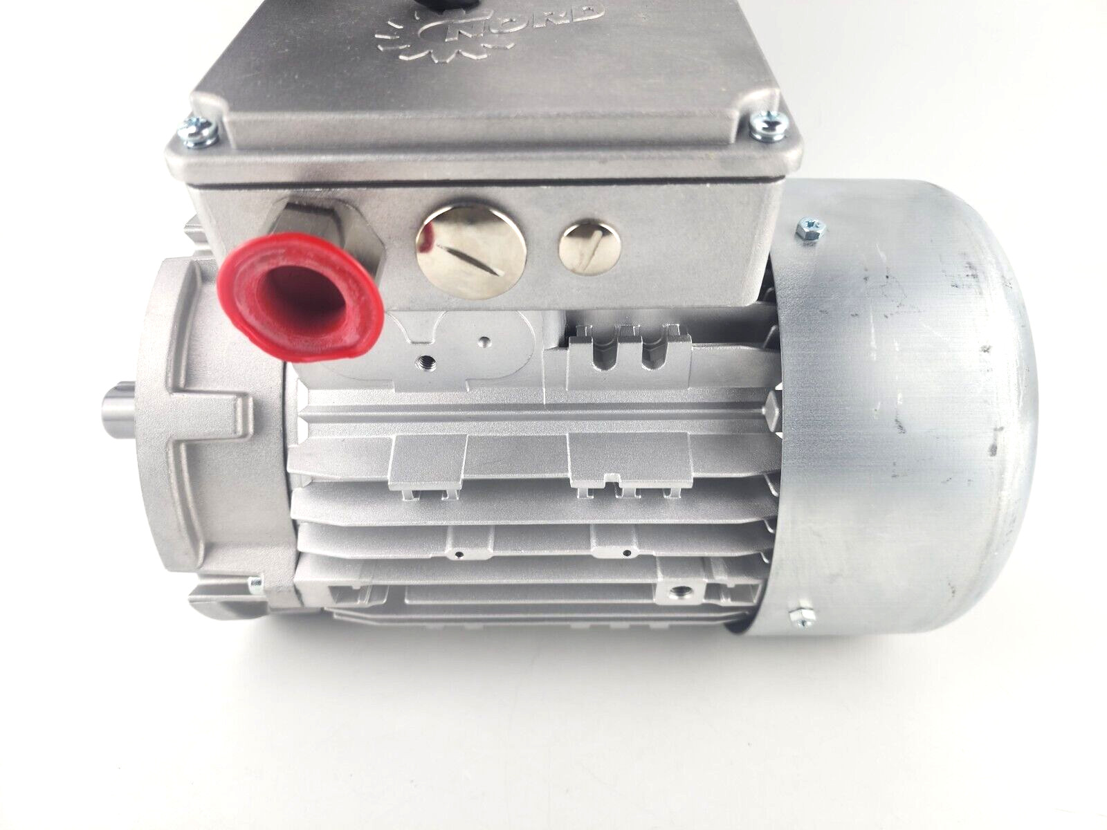 Nord SK90LP4CUS 3PH Motor IP66 2HP 230/460V 60Hz 5.60/2.80 1.5KW 1730RPM