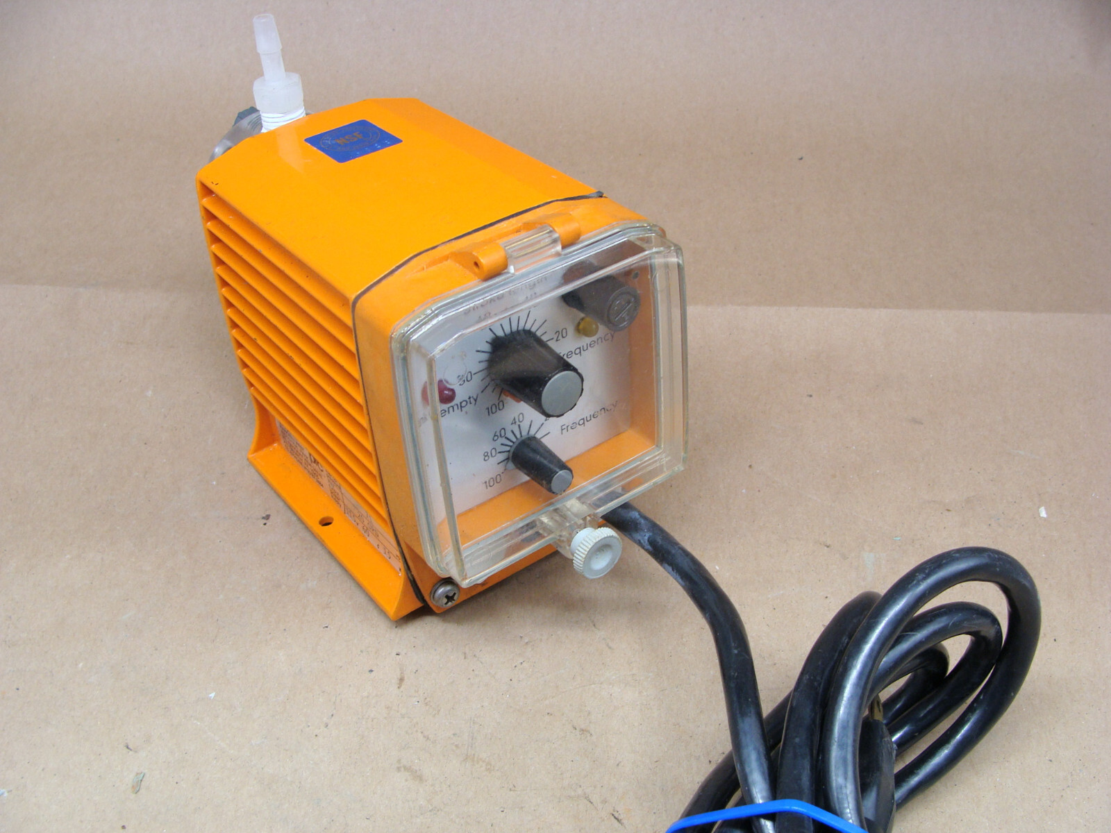 PROMINENT FLUID METERING PUMP MODEL A0503N SERIES 81593 115V