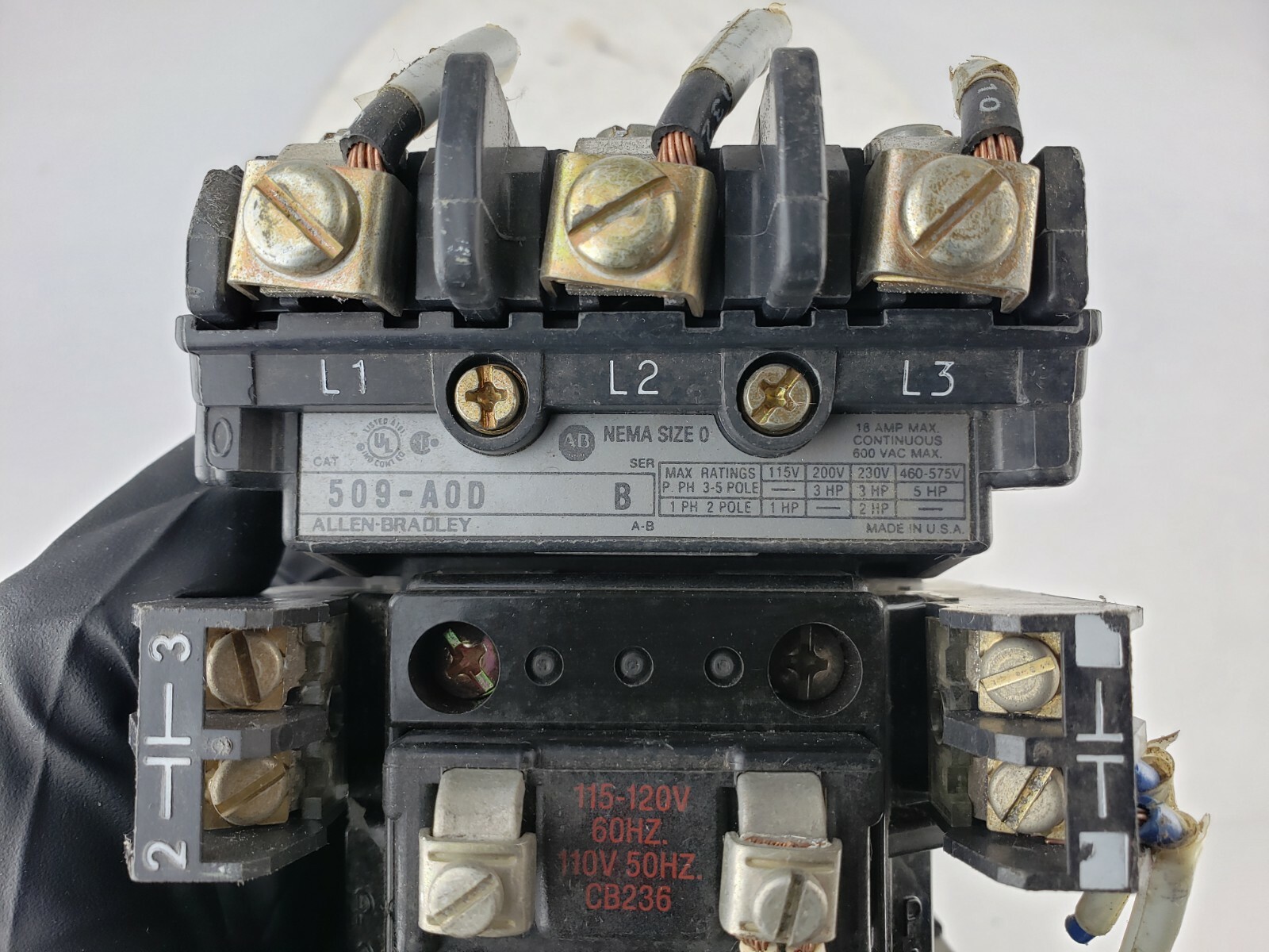 Allen Bradley 509-AOD Nema Size 0 120V Coil CB236 – Motor Starter On Off 595-A