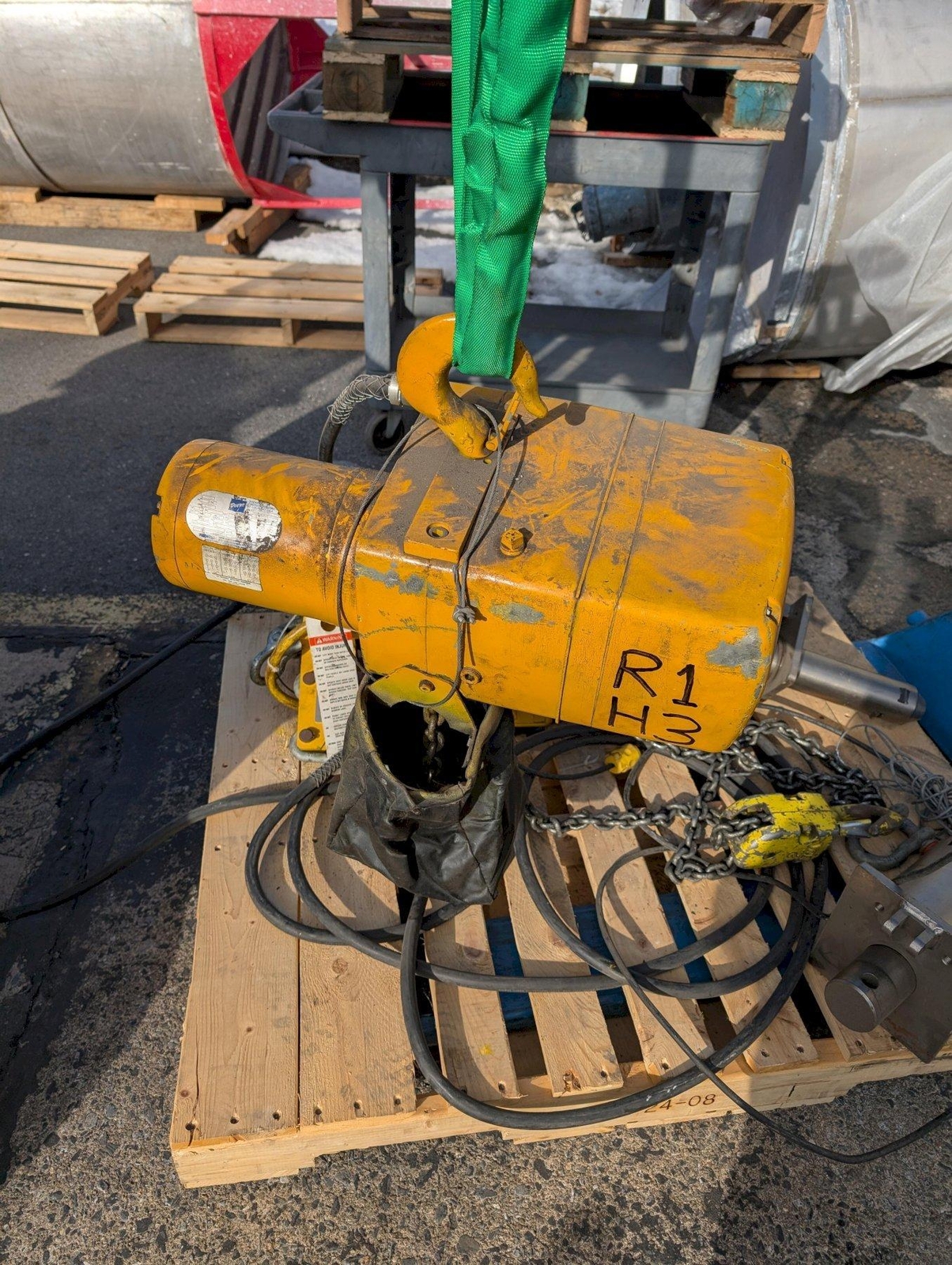 Yale 2-Ton Hoist & Tilt Lock Crane KEL2-107H71/252 | 4000 lb Cap | 460V 3PH | LS