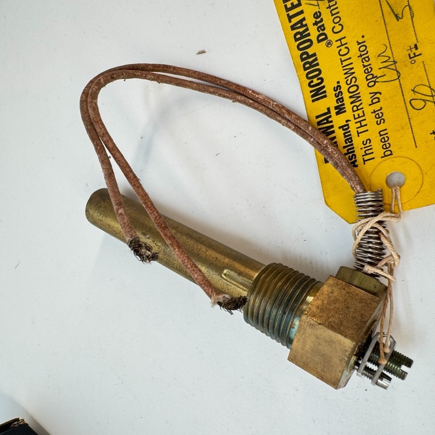Fenwal Thermoswitch 17121-0 Thermostat 90 Degree F