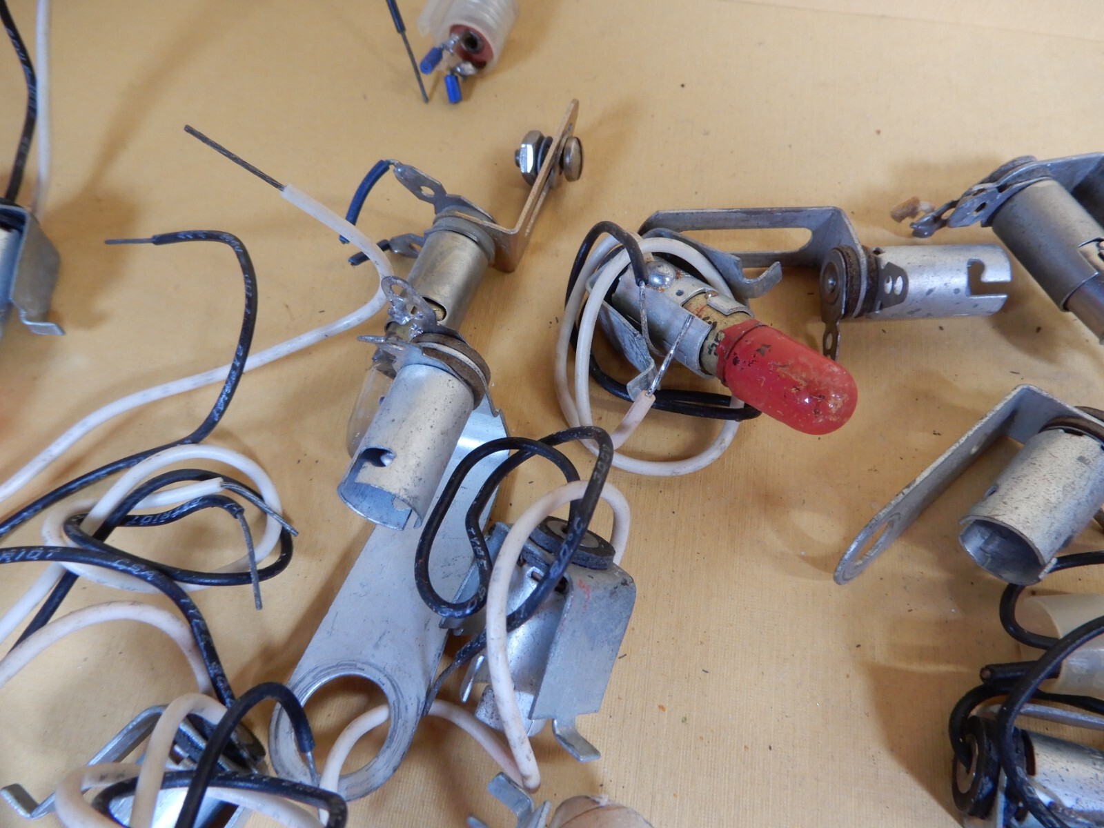 Huge Lot of Vintage Lamp Holders Tube Amps Stereo Equipment Everything Shown