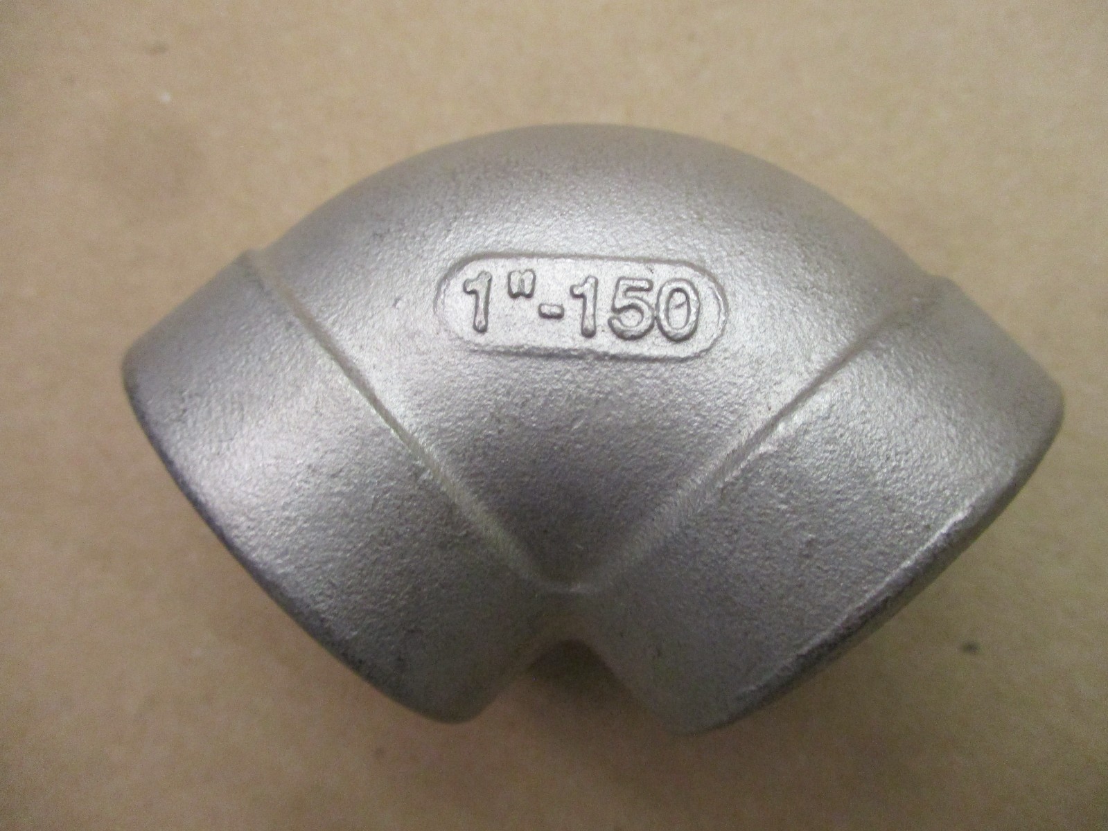 New Open Box of 21 Pieces 90 Degree Elbows SS Coupling M316 1″-150 52655IPL