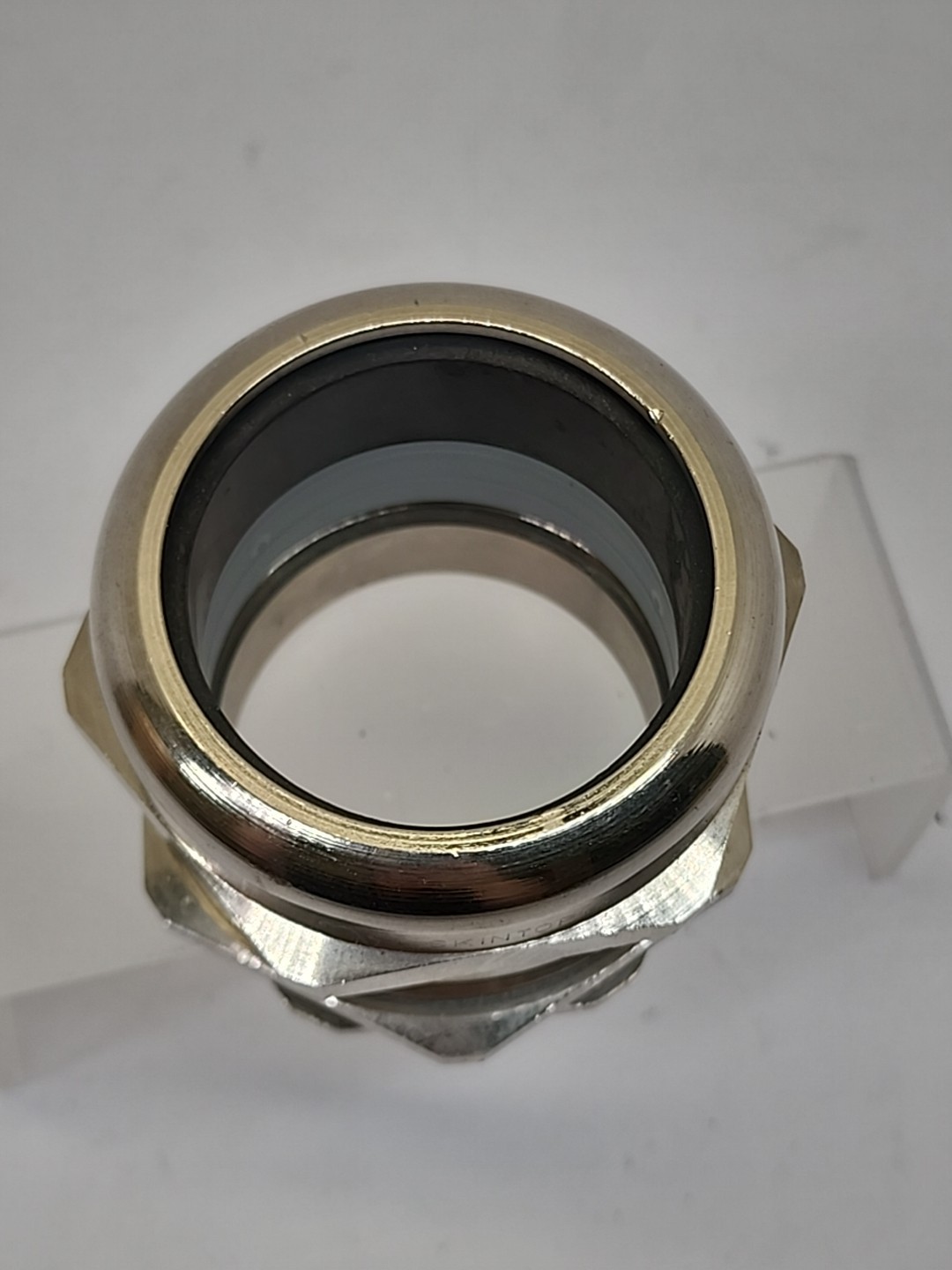 Lapp Skintop U210 Strain Relief Cable Gland 2-1/4″ Max Diameter NEW