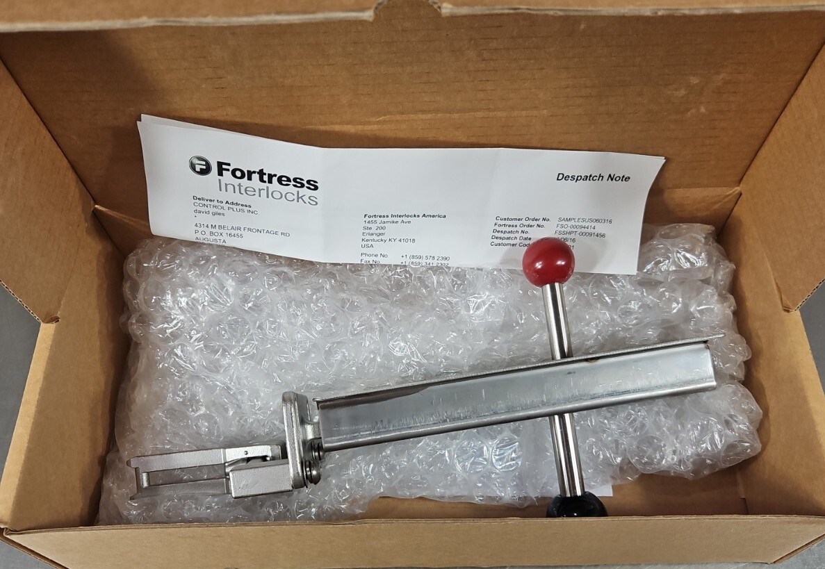 FORTRESS INTERLOCKS ITM-0003881, TG2 SBG PRO SLIDEBAR. Loc4C-20