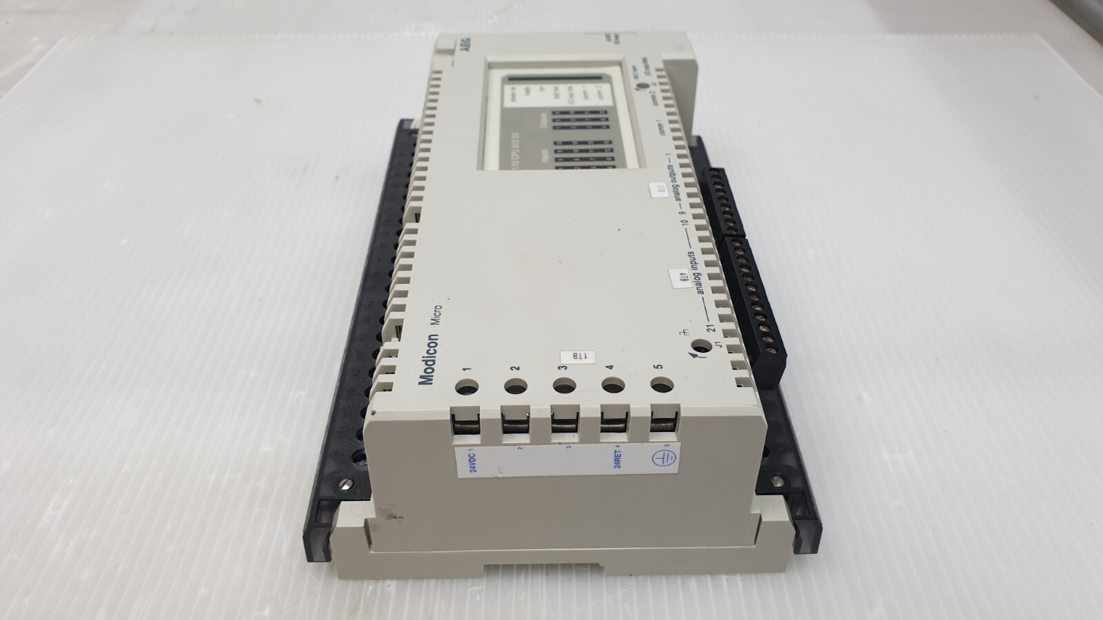 Schneider AEG 110 CPU 612 03 Modicon Micro CPU DC PS ANIO 110CPU61203