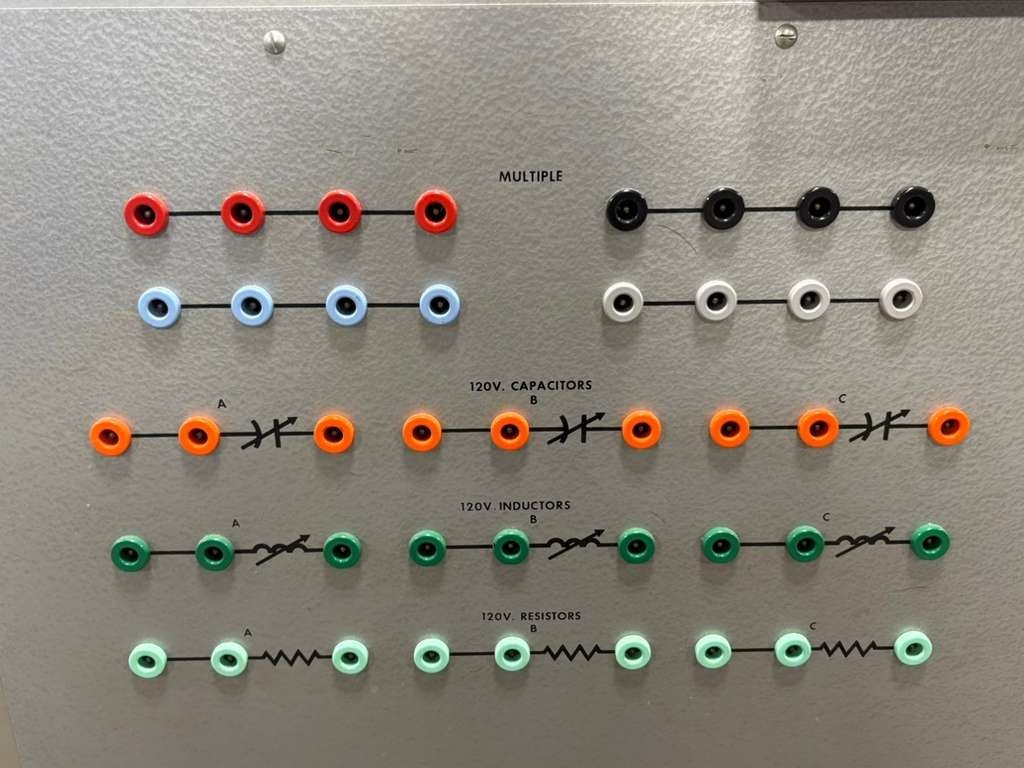 Hampden Transformer Learning Training Center Model H-TTC-PIL-1