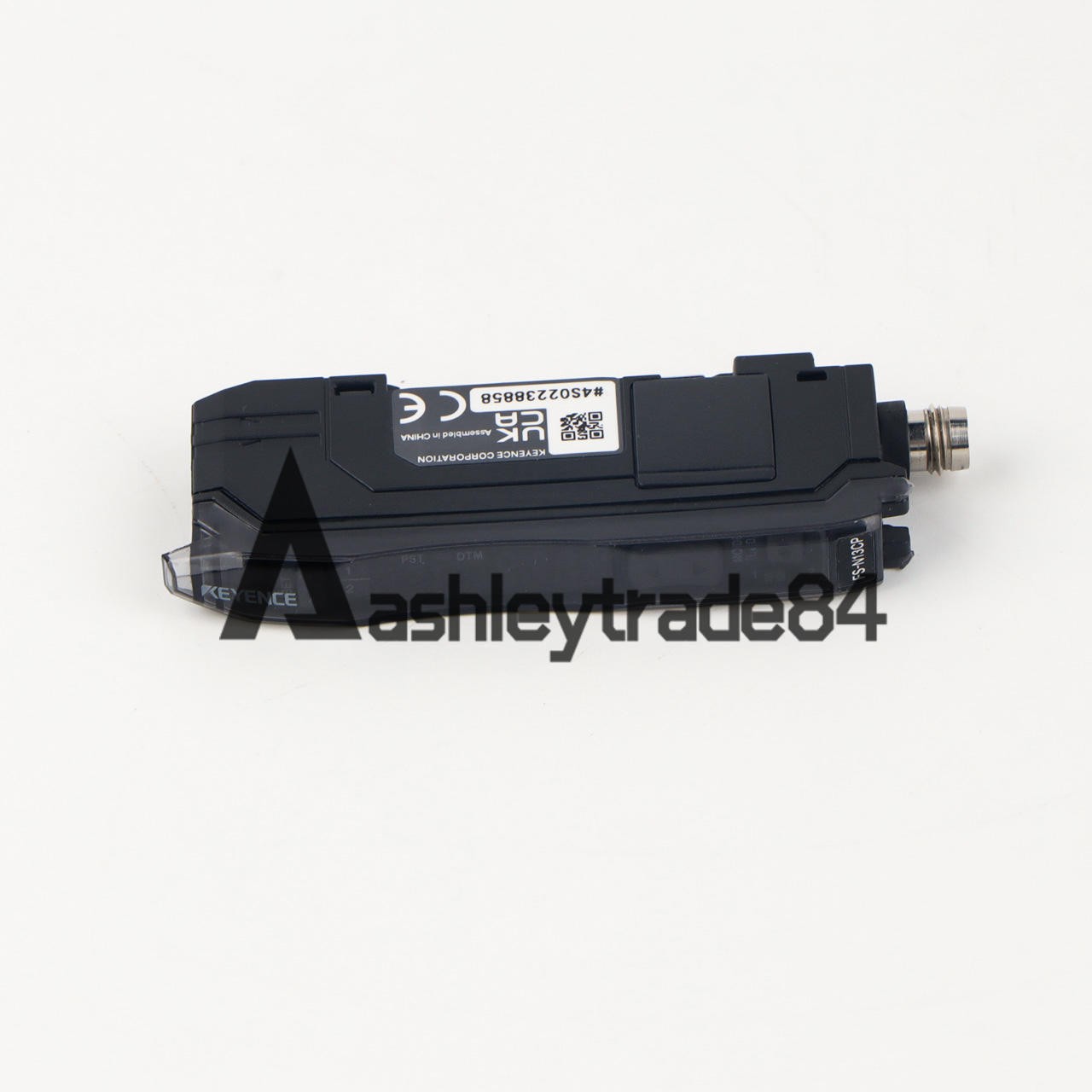 ONE NEW KEYENCE FS-N13CP optical fiber amplifier