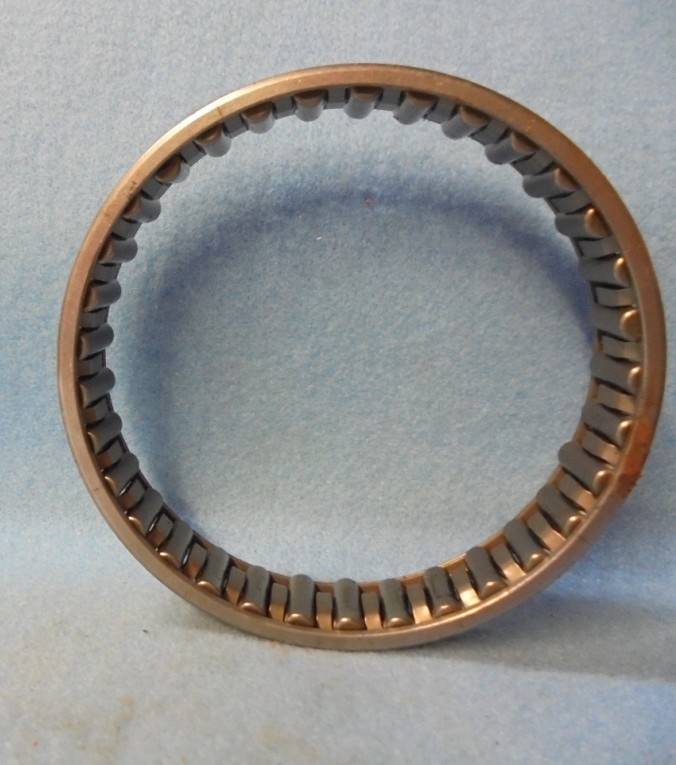 TORRINGTON WJ-647216 NEEDLE ROLLER BEARING SLUSH BORE: 4″ OD: 4-1/2″ WIDTH: 1″