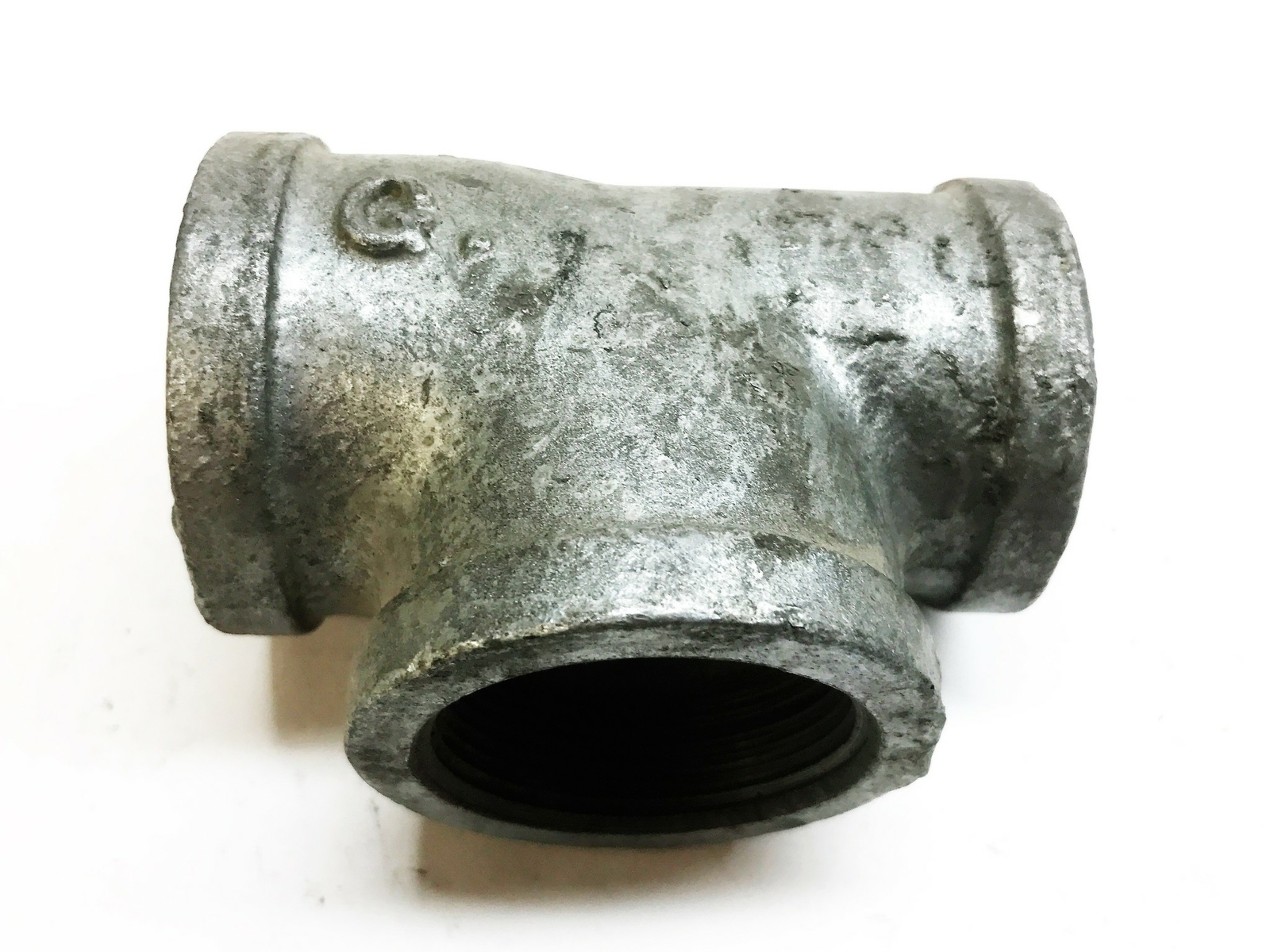 Unbranded Galvanized 1-3/4″ F x 1-3/4″ F x 1-1/2″ F Tee Coupling [Lot of 2] NOS