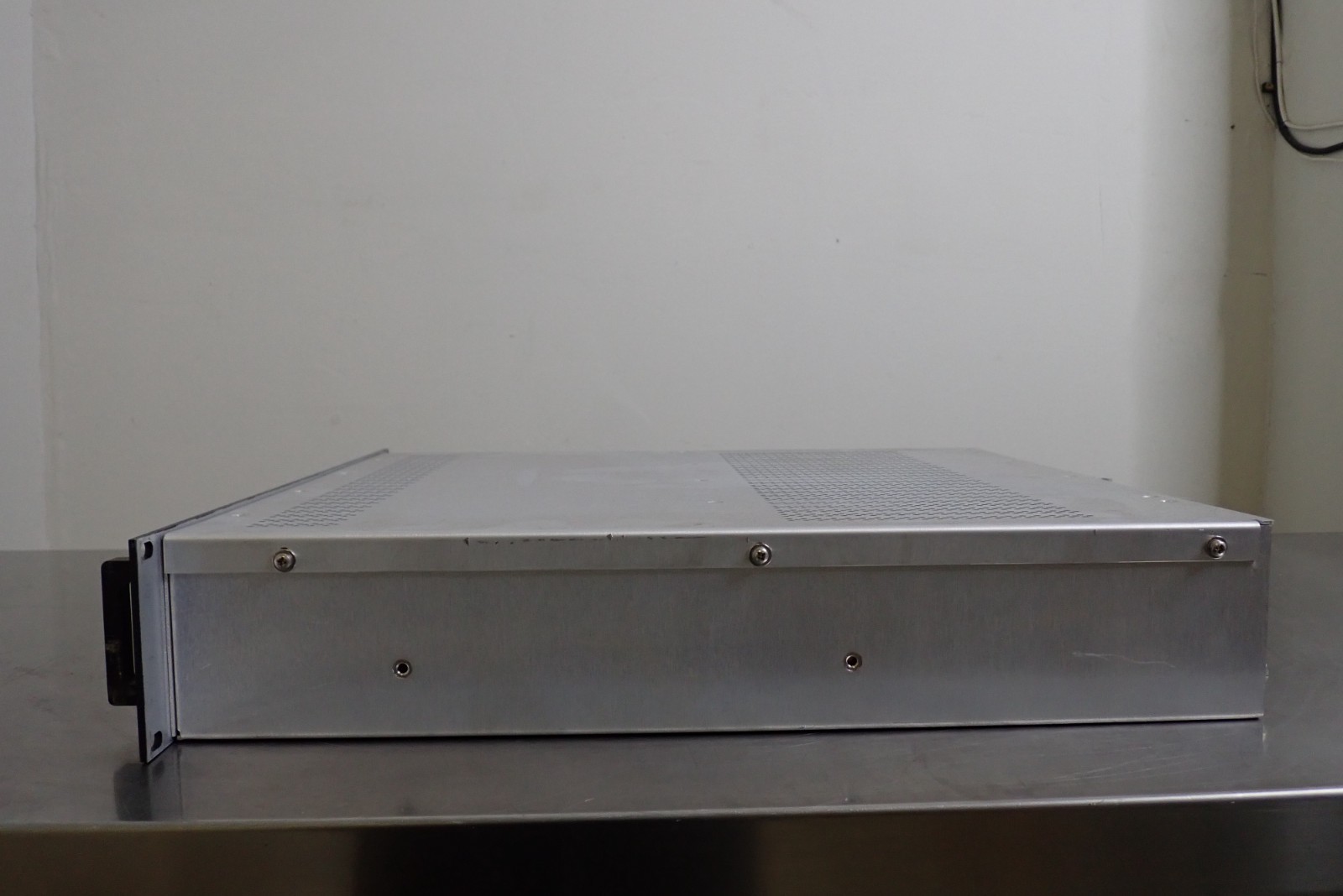 Trak Systems 9000B 9000BN Lockheed Martin 85-0004740-01 Timing Mainframe Chassis