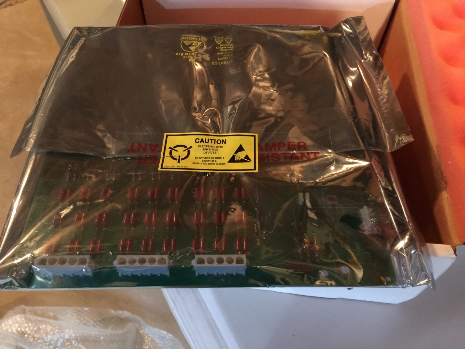 MERLIN GERIN 72-164004-01 rev A03 MGE UPS SYSTEMS BOARD 62-164004-00 REV A00
