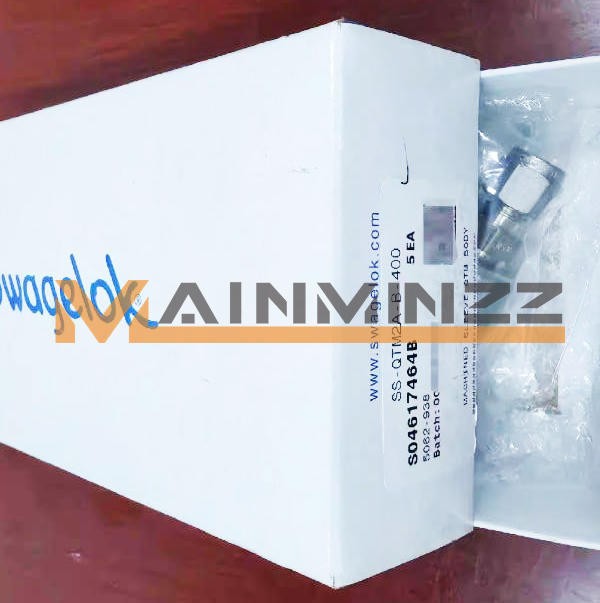 One New Swagelok SS-QTM2A-B-400 Sealed quick coupling