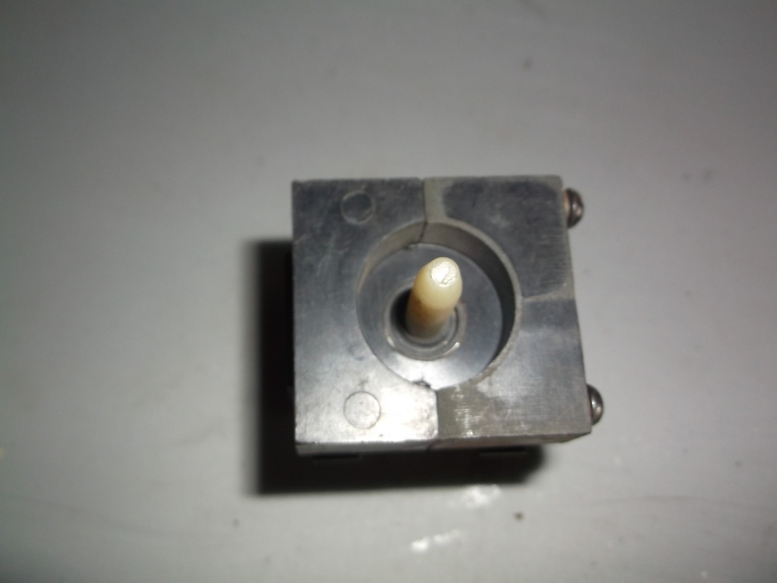 Kerr Han Relay 665340 *FREE SHIPPING*
