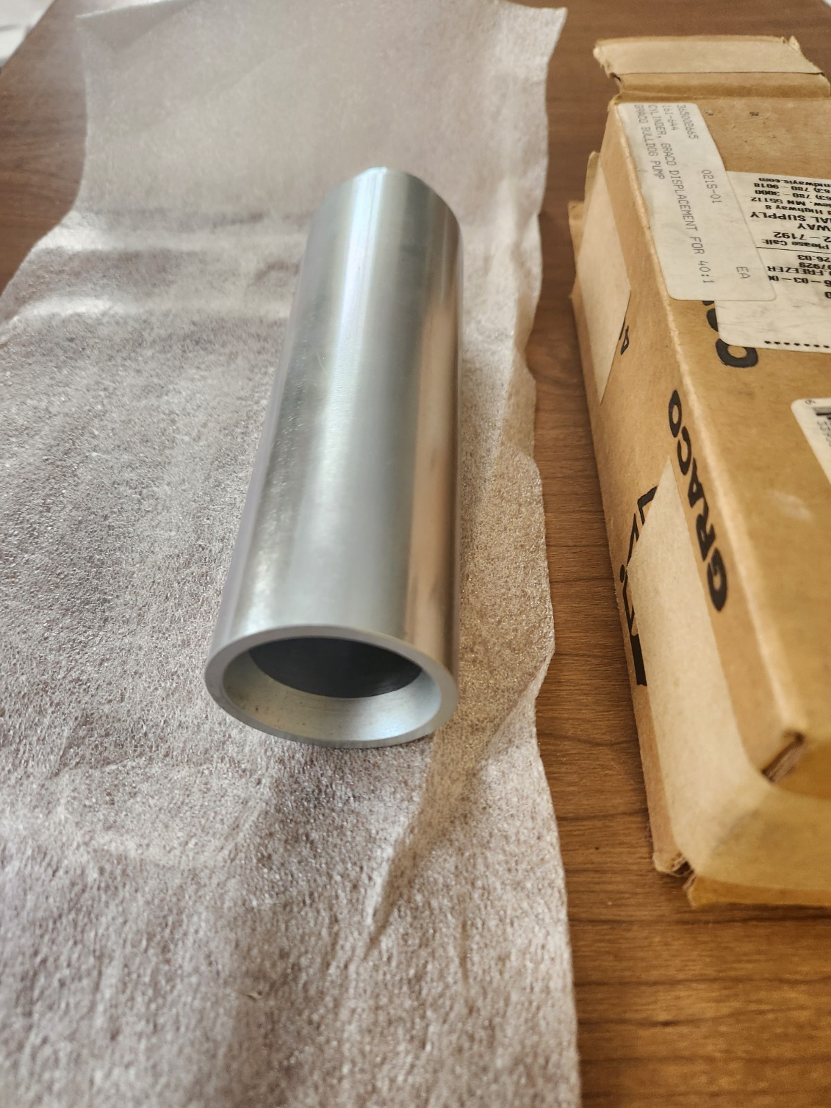 GRACO 161644 Displacement Cylinder for Graco Bulldog Pump New
