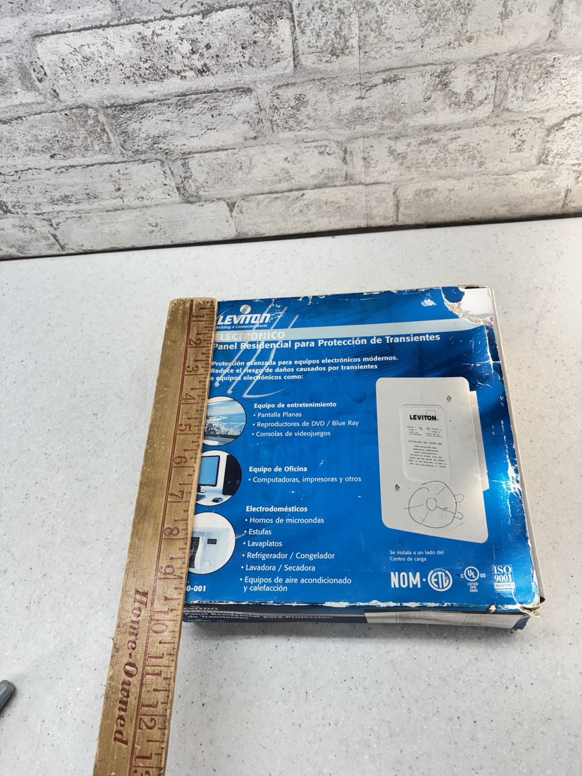 Leviton 51110 Residential Panel Surge Protection Device SPD Whole House 240V