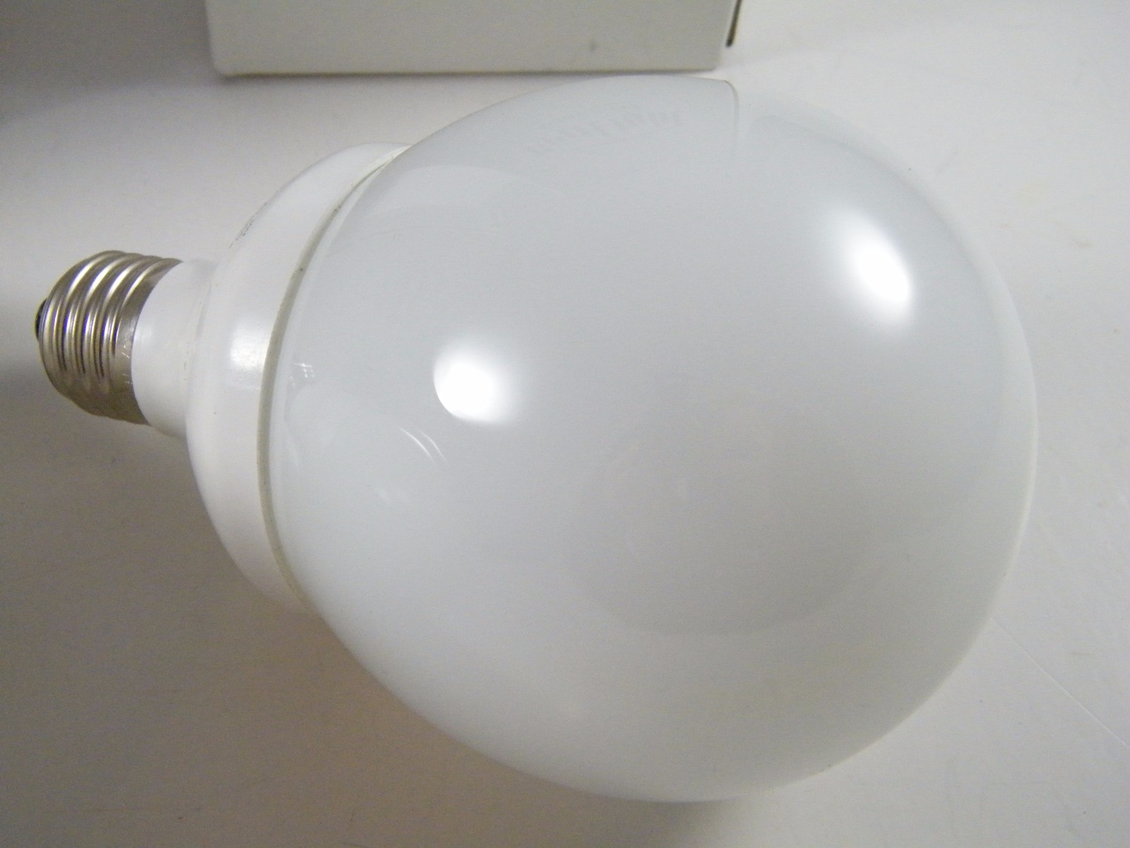 (2) PROLIGHT BULB, PRO LIGHT 02882-08, SG15L, 15 WATT, 12Ov, G30 / 15 ~ NOS NEW
