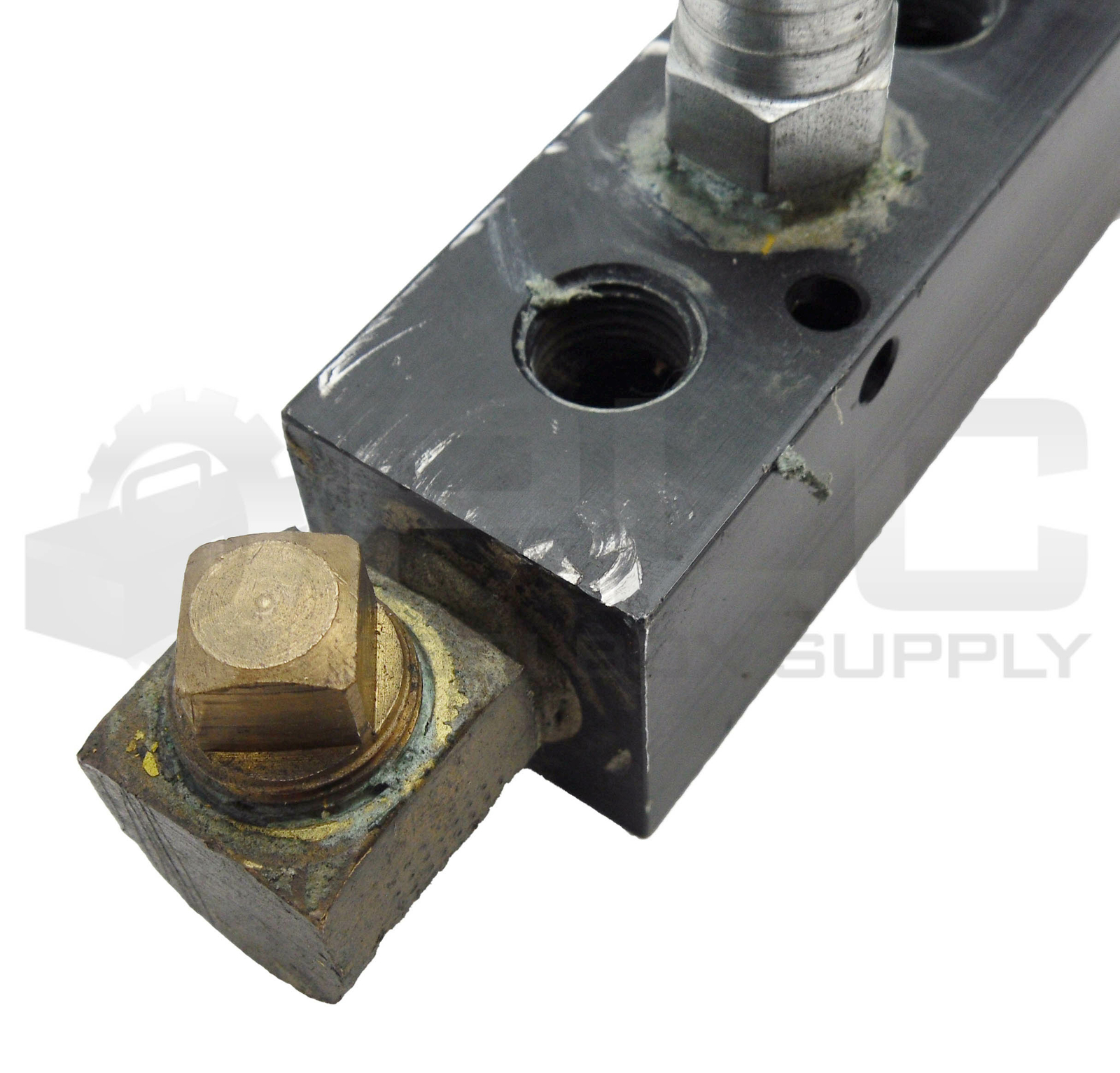 7-5/8″ MANIFOLD 8 PORTS