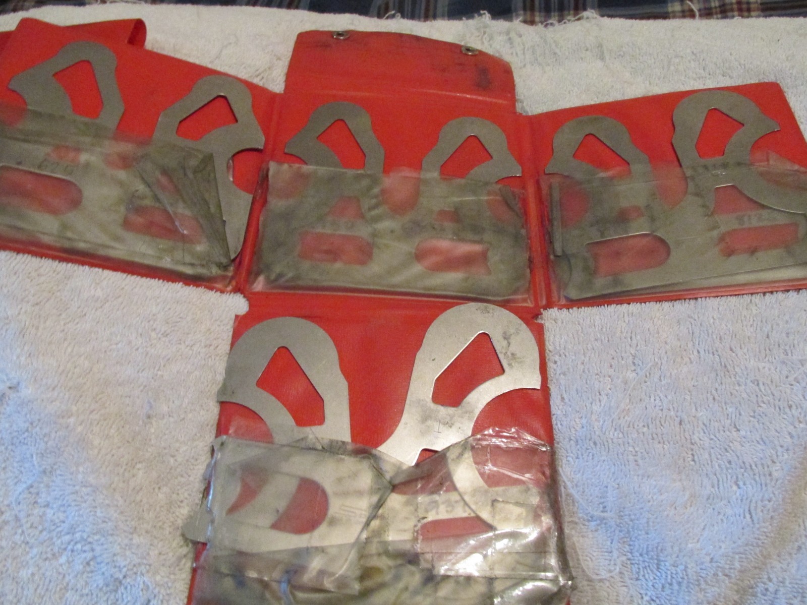 SPI 30-685-2 Radius Gage 8 Piece Set: Stainless Steel, 9/16″ to 1″ Radius USED +