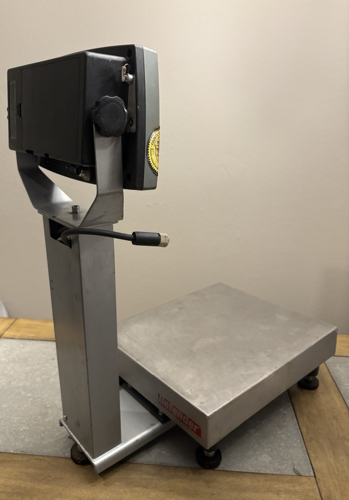 Ohaus Defender 5000 TD52PScale with D25RTR BASE. 50lbs Capacity. 30Day Warranty