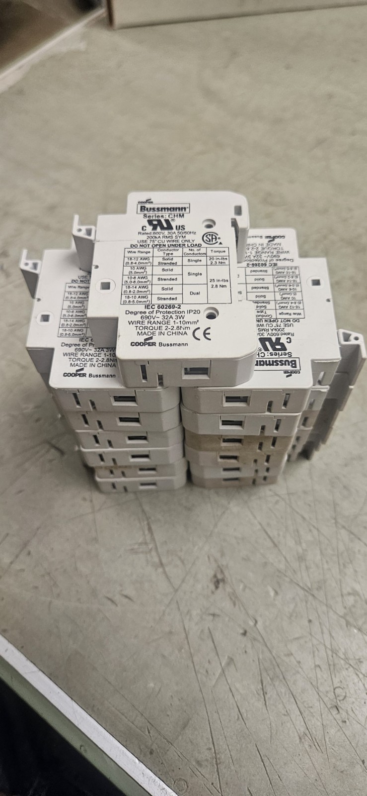 LOT OF 13 COOPER BUSSMANN SER.CHM 600V 30A 50/60HZ 200KA RMS SYM IEC 60269-2 3W