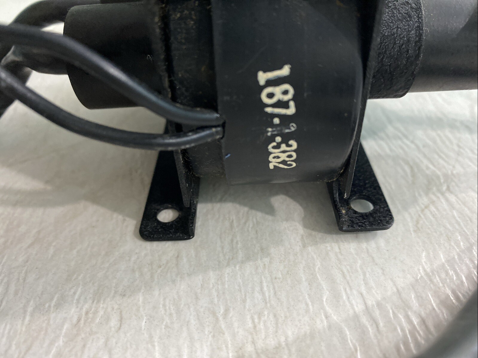 ADLAKE 1123-87-4 RELAY NORMAL OPEN 115V 50/60HZ, 1123874