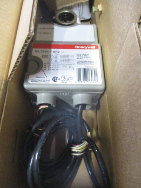 Honeywell ML7294F1012 Non-Spring Actuator Modulating 300 lb-in 24VAC *NEW*