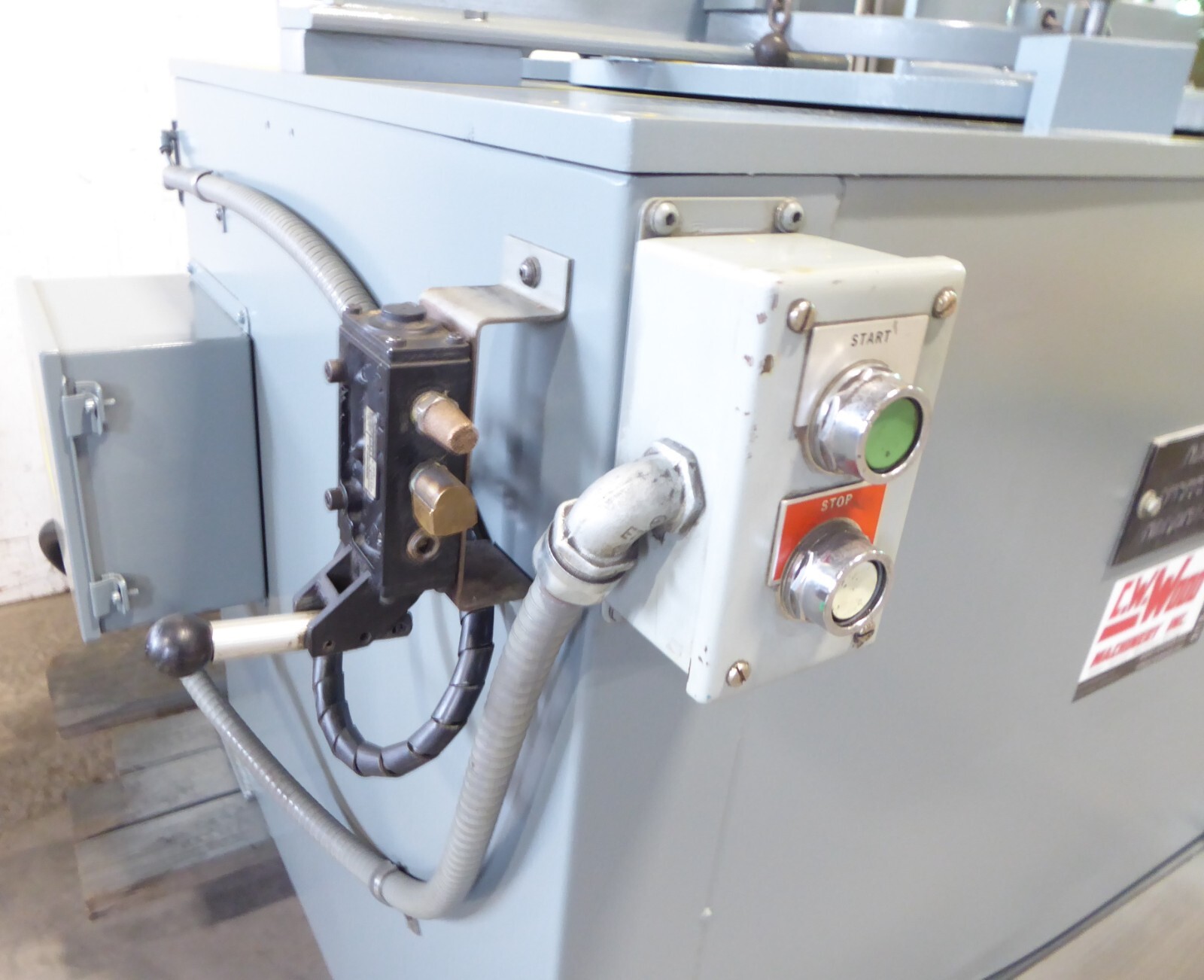 20″/22″ Kalamazoo Abrasive Saw KM20-22, Double Miter, Air Vise, 20 HP, 4″ Solids
