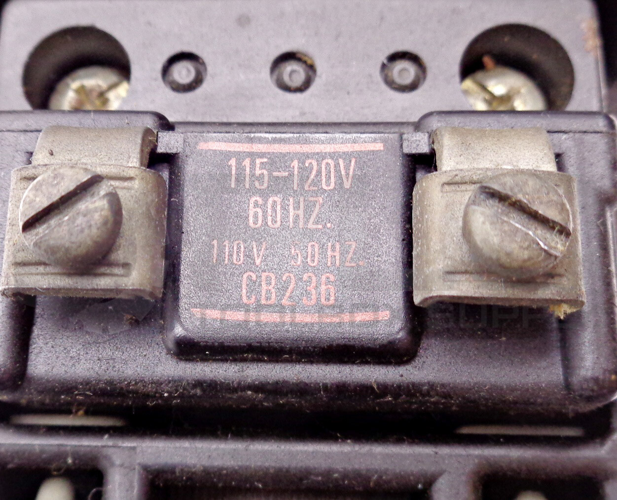ALLEN BRADLEY 505-B0D SER C CONTACTOR W/COIL CB236 115-120V 60HZ SIZE 1
