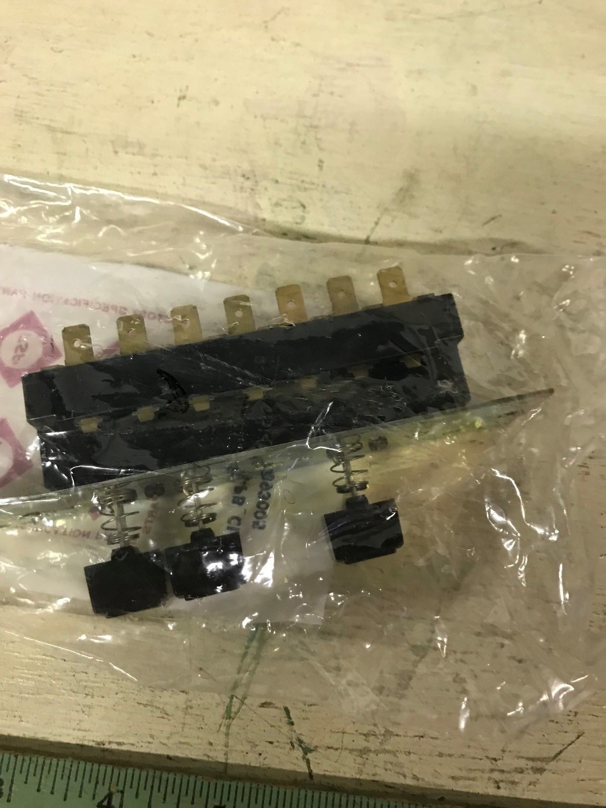 WHIRLPOOL / FSP 385749 PUSH BUTTON SWITCH, ASP3037-603