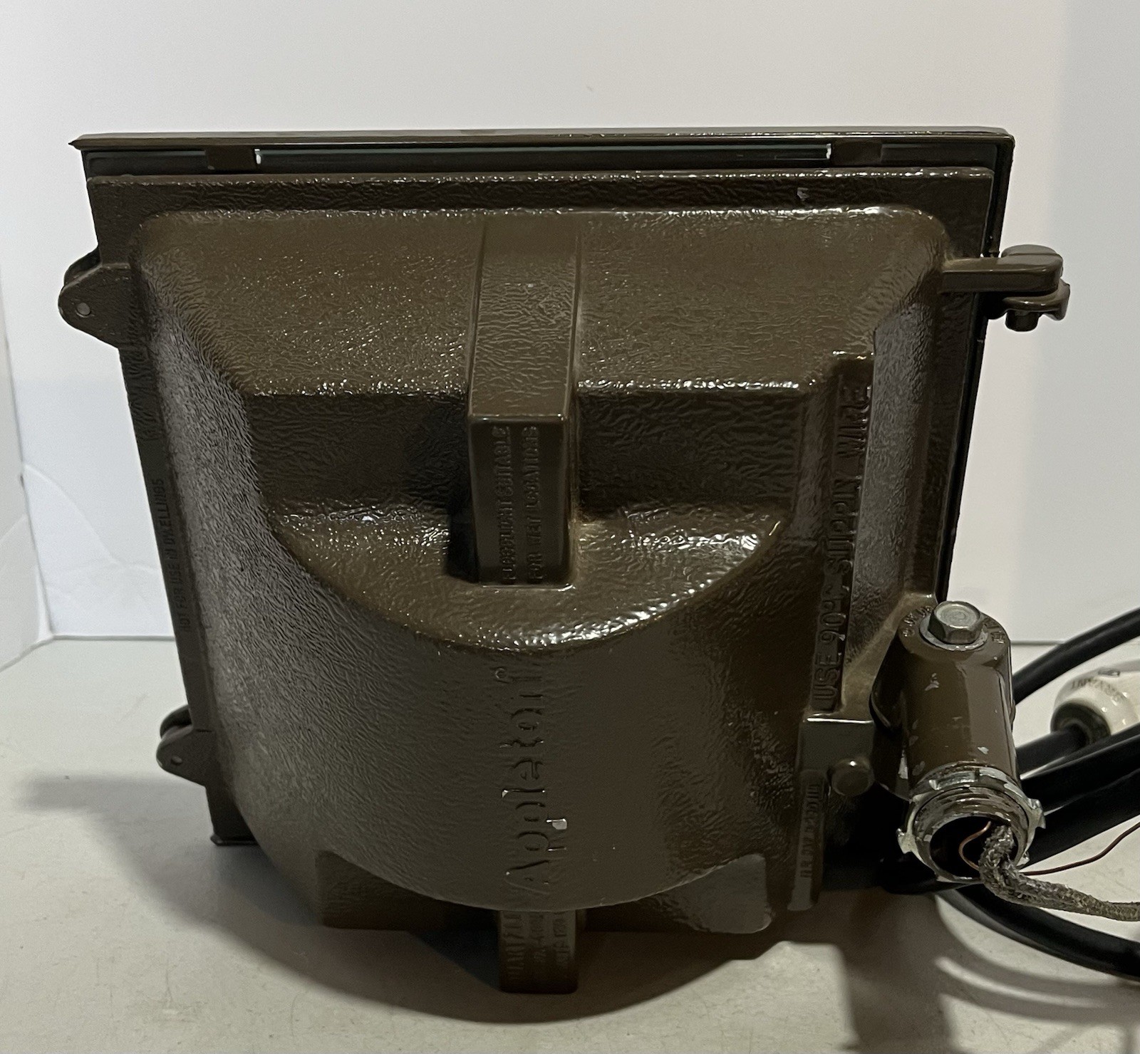 Appleton Quartzlite G-500F Halogen Flood Commercial Light Fixture w/ Wire &Plug