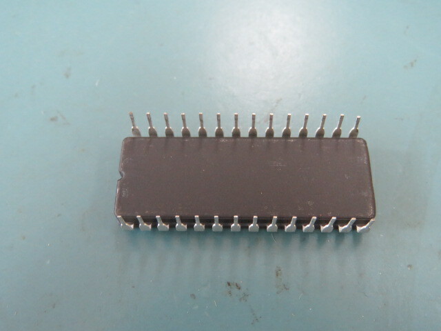 ST MICRO M27C256B-20F1 Qty of 5 per Lot EPROM, 32K x 8, 28 Pin, Ceramic, DIP; P