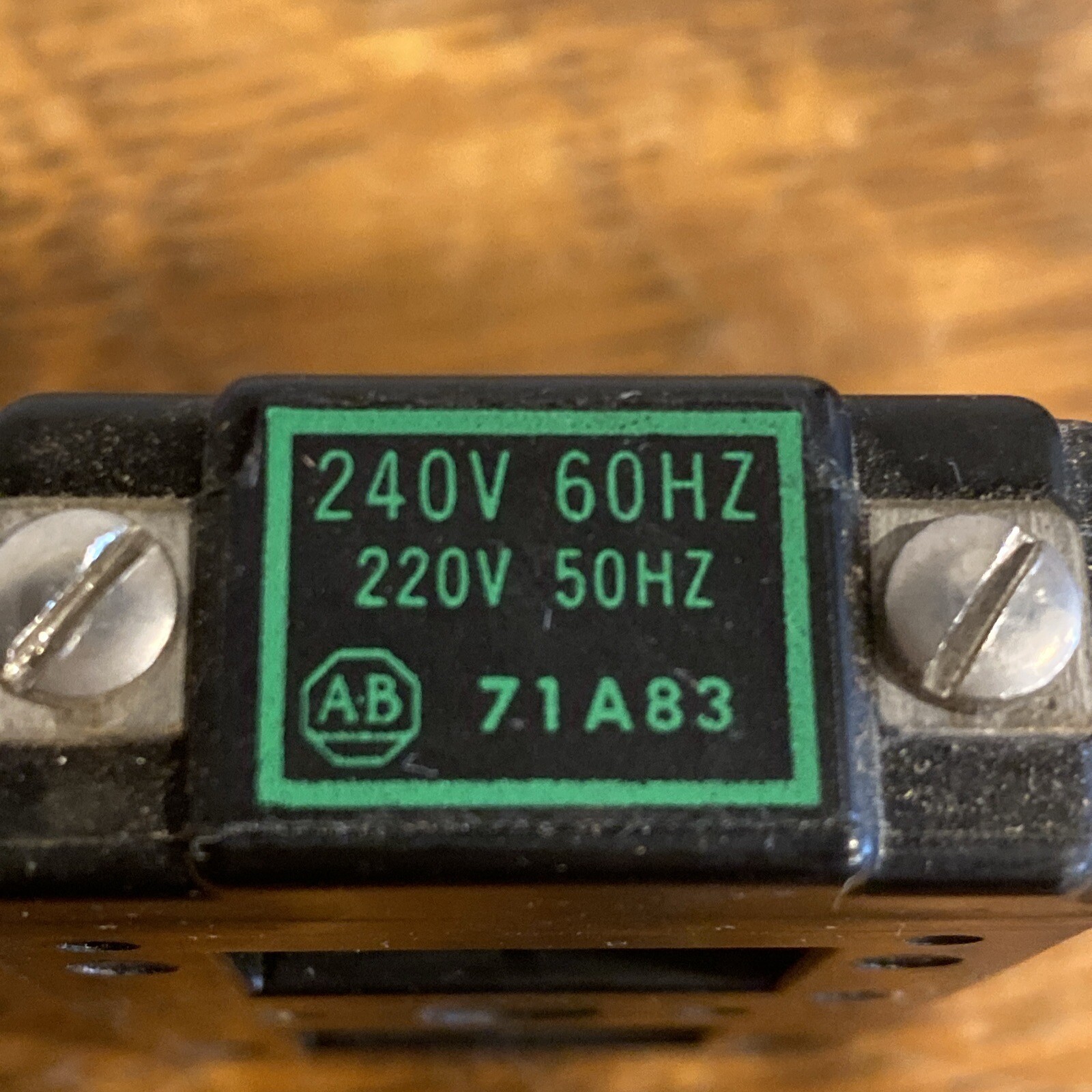 Allen Bradley Operating Coil 240V 60HZ / 220V 50HZ P/N 71A83