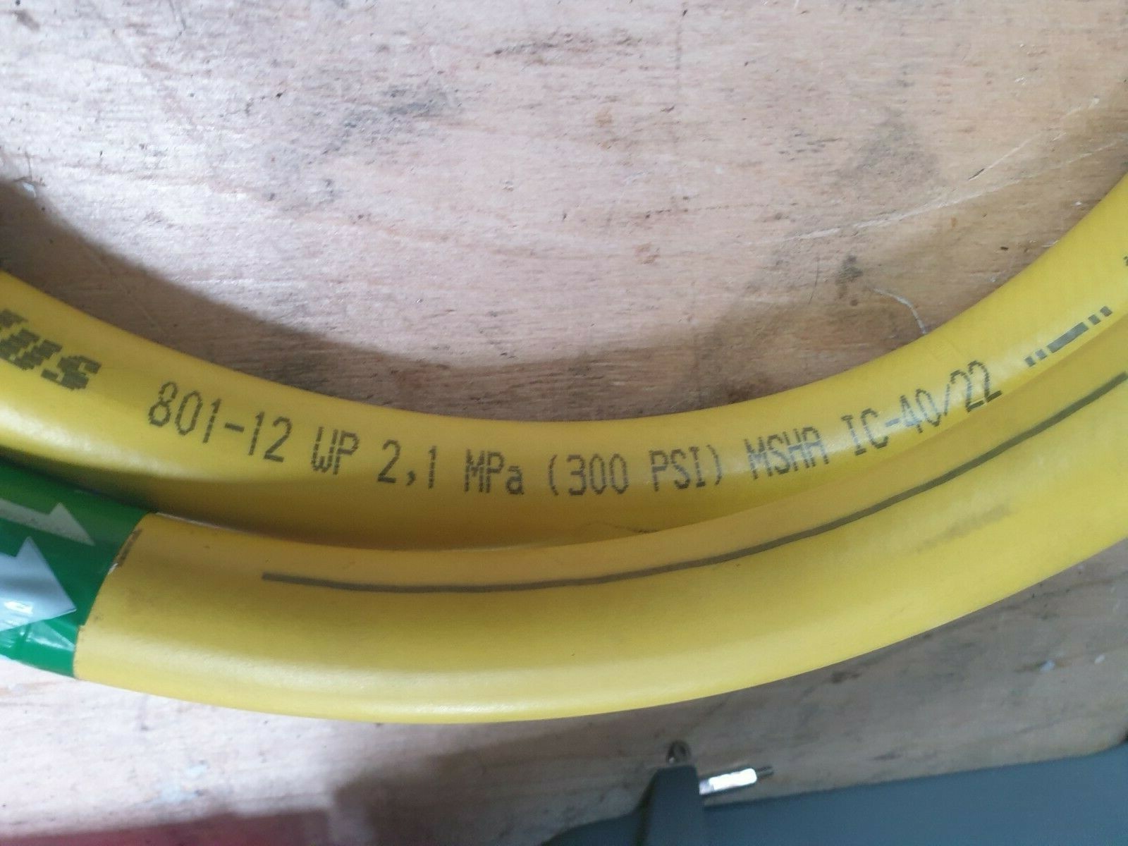 PARKER 801-12 YELLOW PUSH-LOK PLUS 300PSI PNEUMATIC HOSE 1500MM W/ STAINLESS FIT