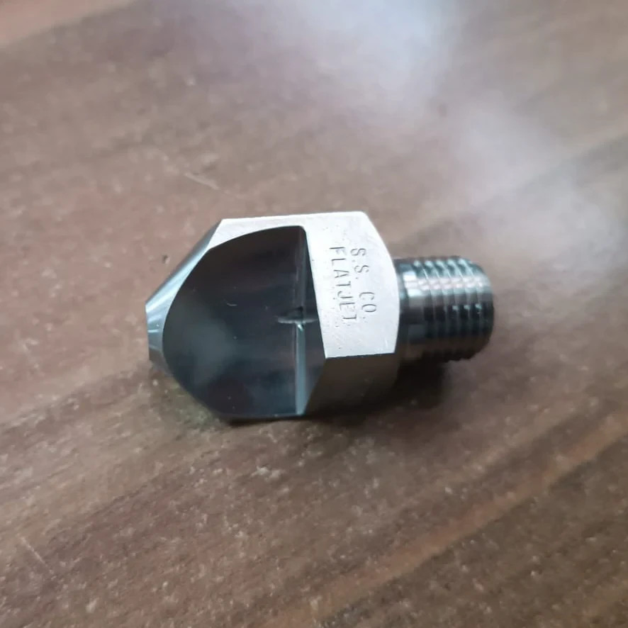 Spraying Systems 1/4P-316SS5025 Flatjet Nozzle 1/4″ Stainless Steel CUSTOMS INCL