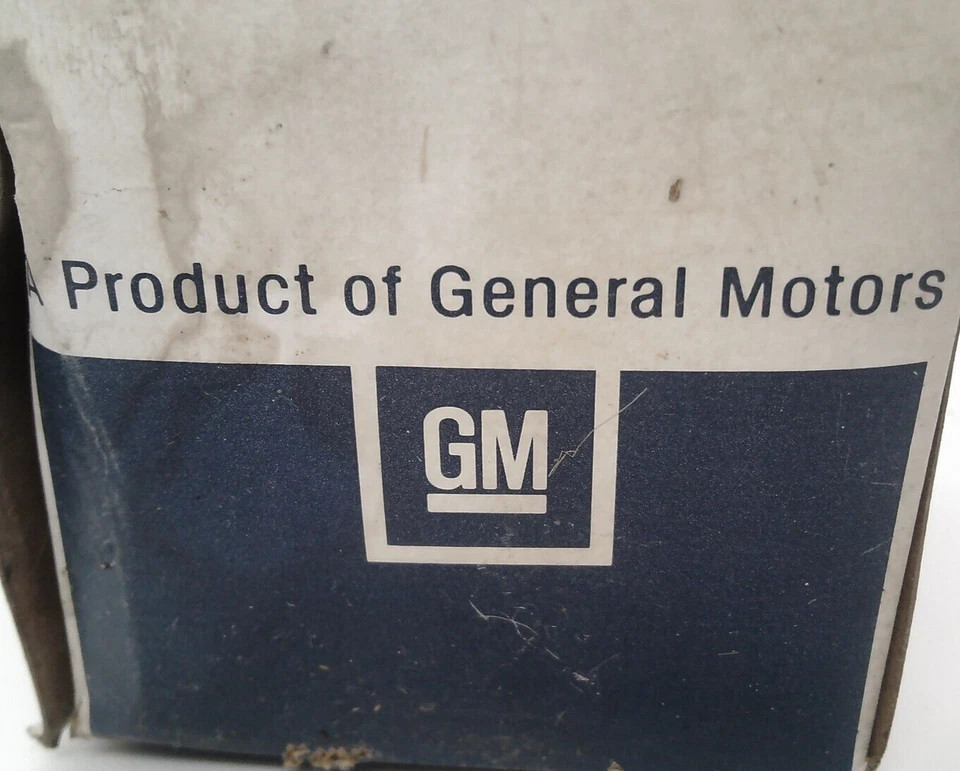 Vintage Delco, General Motors 15996393, 15671703, 15649035 Diesel Cap GM