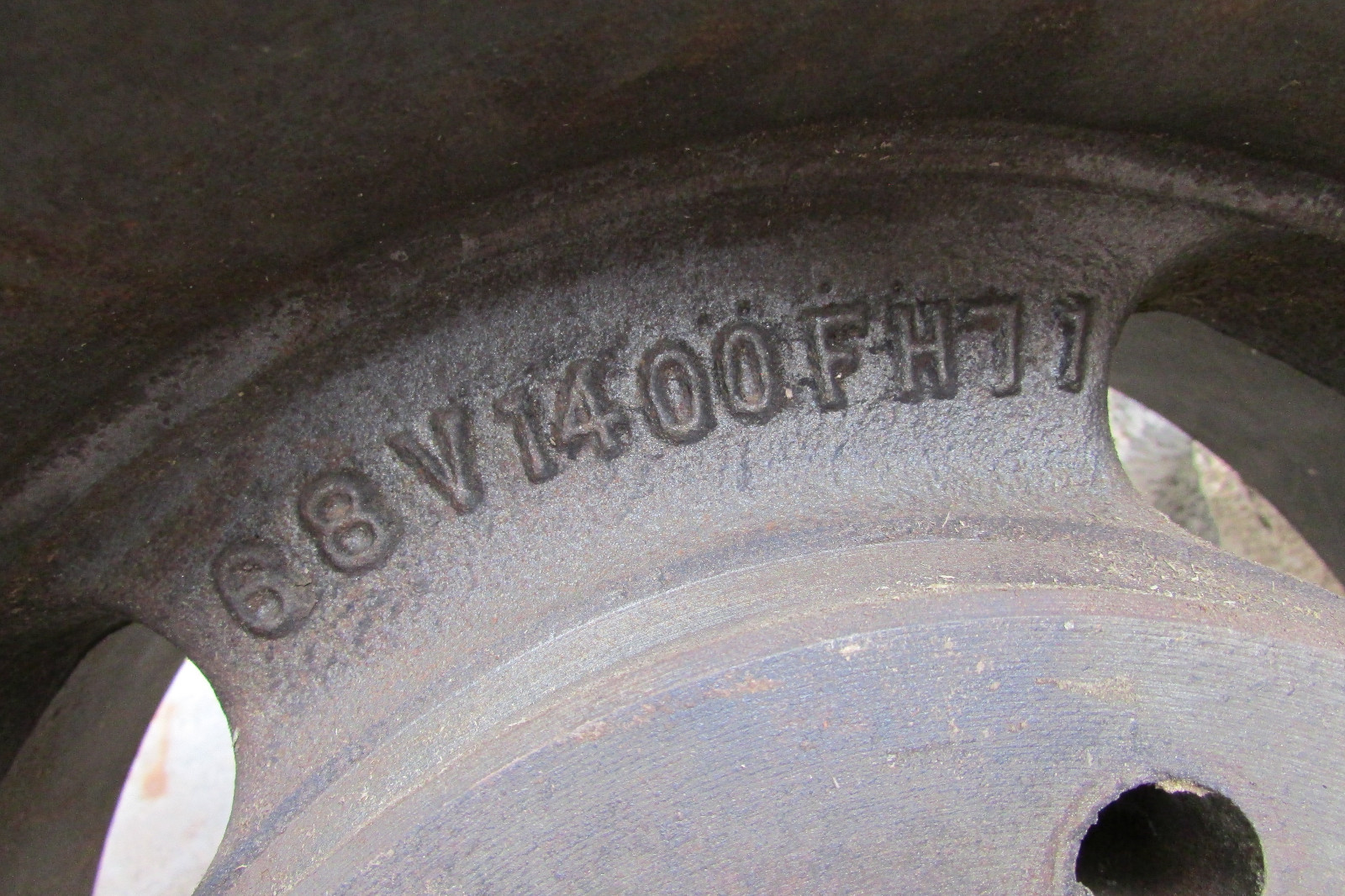 68V1400FH71 Six Groove Sheave. 68V1400 For V-Belts 4-1/4” Bore 14” O.D.