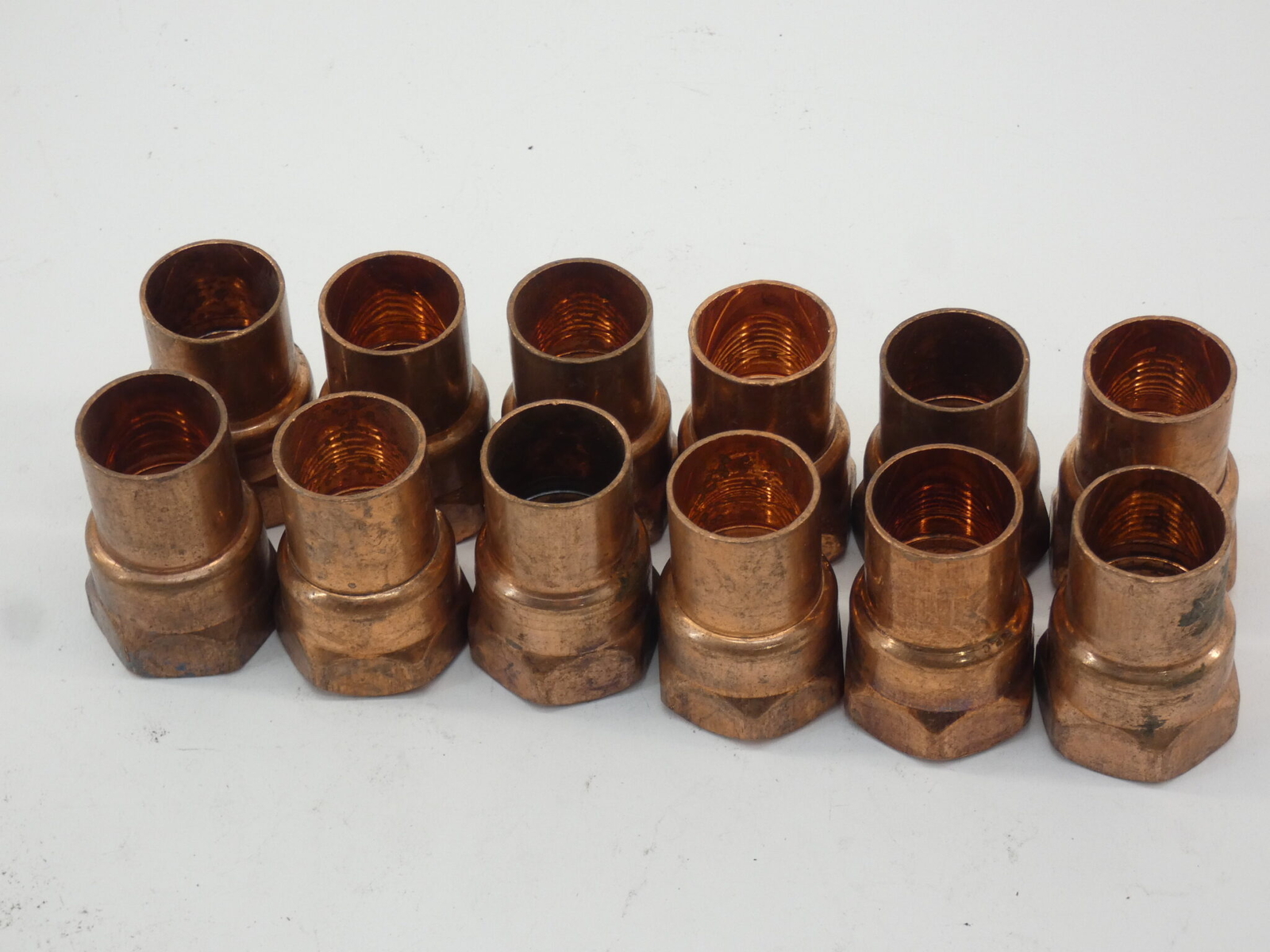 *Lot of 12* 3/4″x7/8″ Copper Straight Fittings, 7/8″x 1″ ID – NEW Surplus!