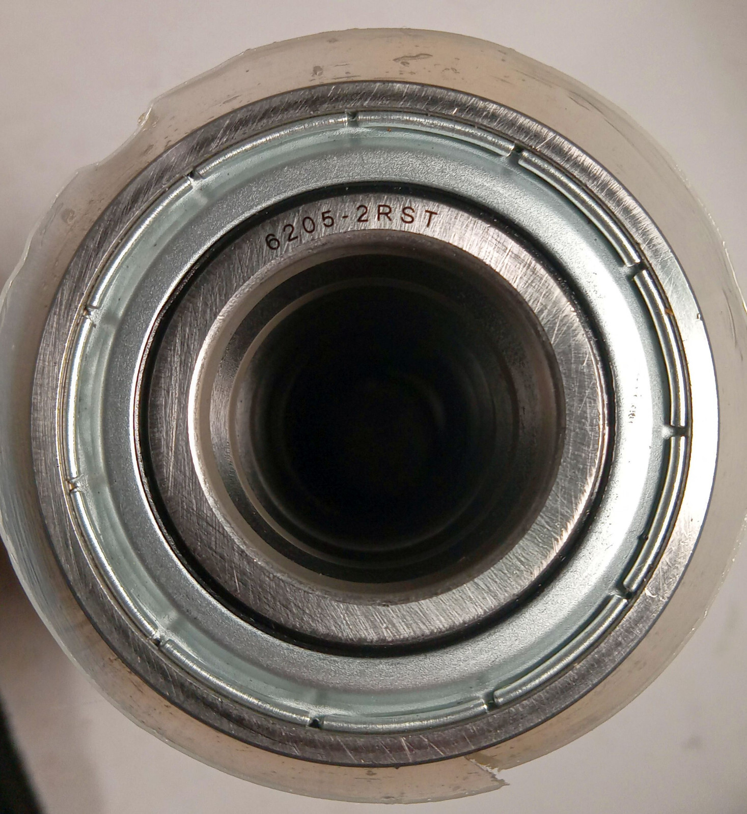 1 NEW UNBRANDED SEALED BALL BEARING 6205-2RST NNB ***MAKE OFFER***