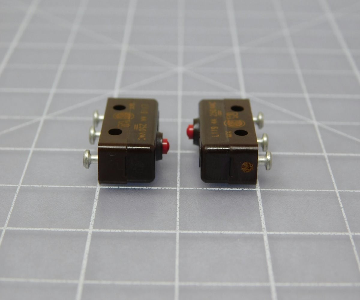 Lot of 19 Honeywell 11SM701-T Basic / Snap Action Switches 4A PIN PLNGR WIRE WR
