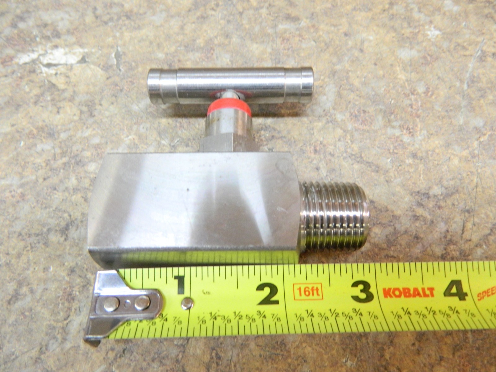 NEEDLE VALVE 1/2″ NPT STAINLESS STEEL