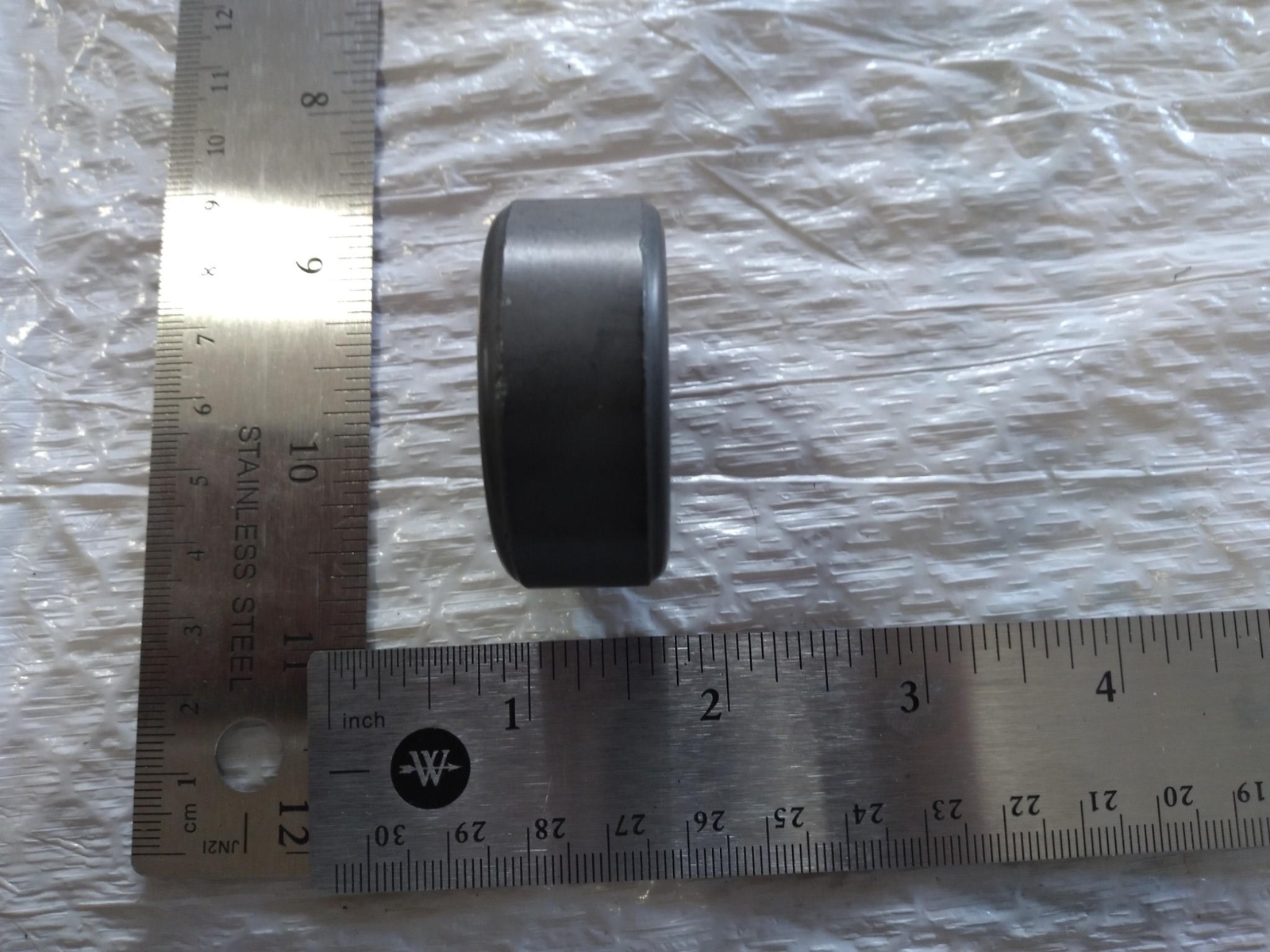 FERRITE OD-1 3/4″ ID-3/4″ THICKNESS-1/2″