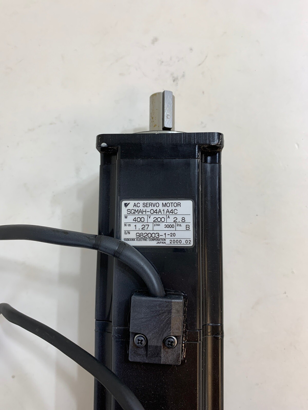 Yaskawa SGMAH-04A1A4C AC Servo Motor 200V 3000RPM *Warranty~Fast Shipping*
