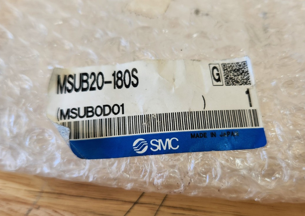 NEW SMC MSUB20-180S Rotary Cylinder MSUB0D01 USA Stock