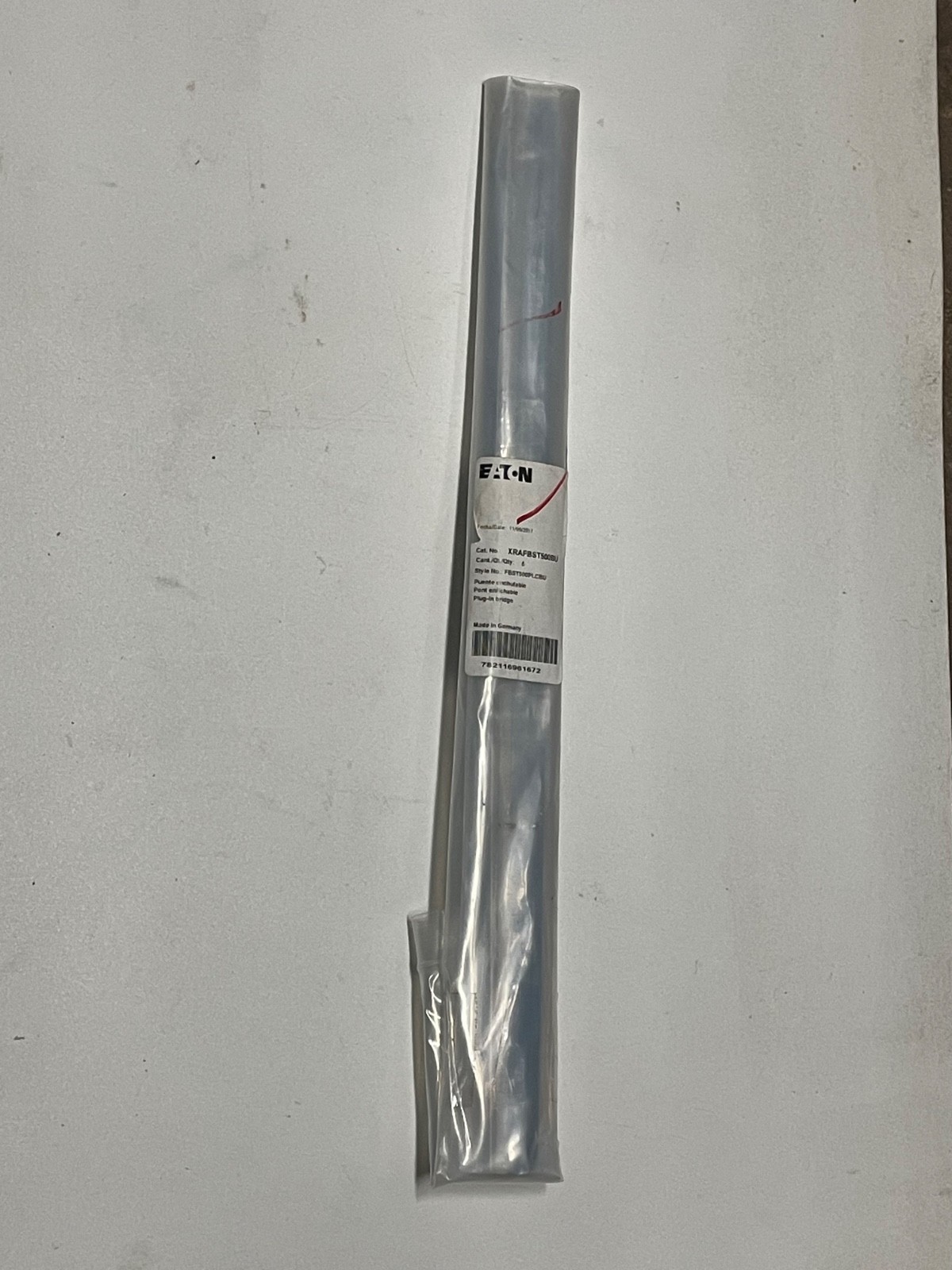 Bag of 5 Eaton XRAFBST500BU Plug-in Bridge