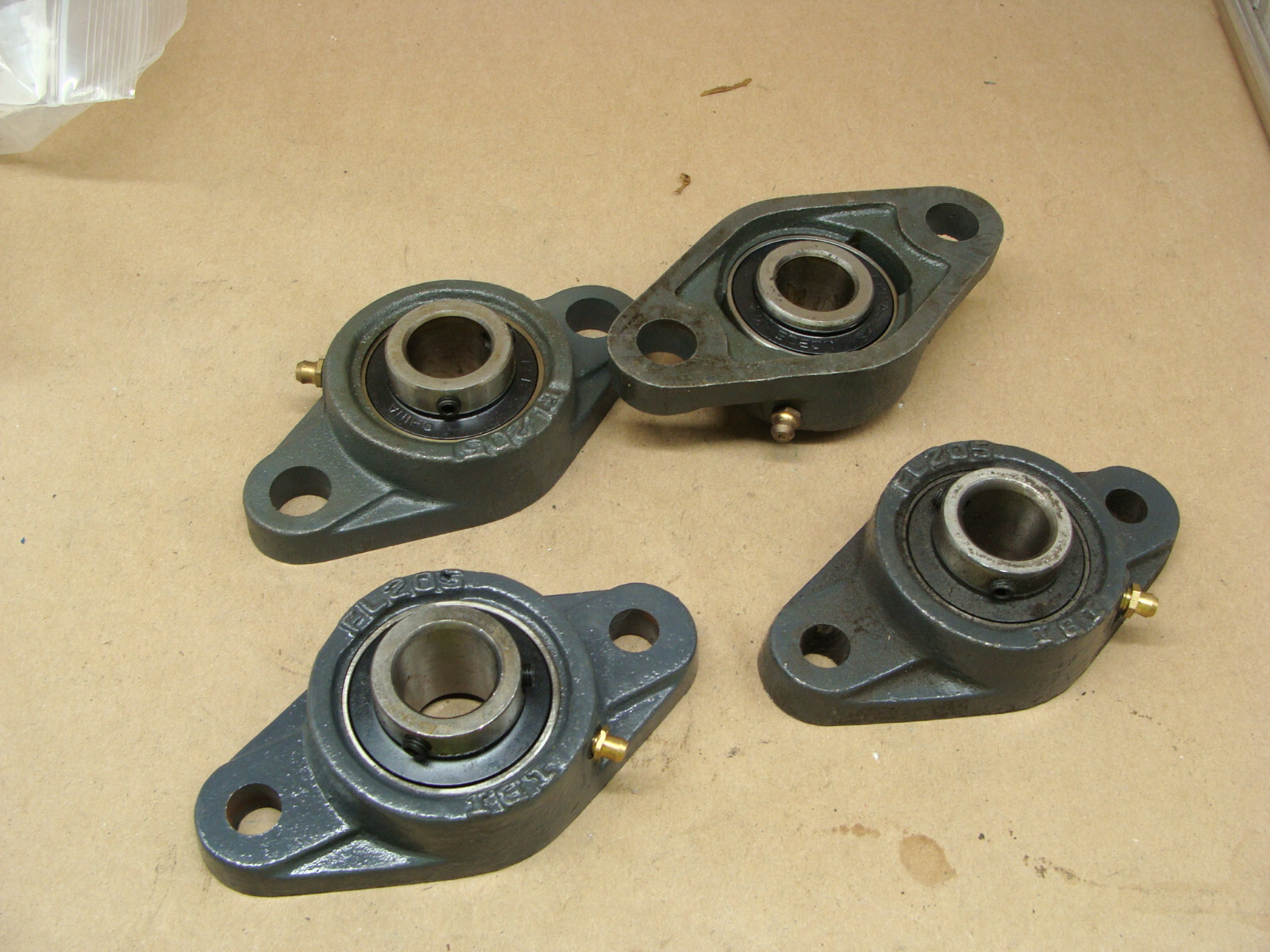 LOT OF 4 IBI 2-BOLT FLANGE BEARINGS FL205 INSERT UC205-14