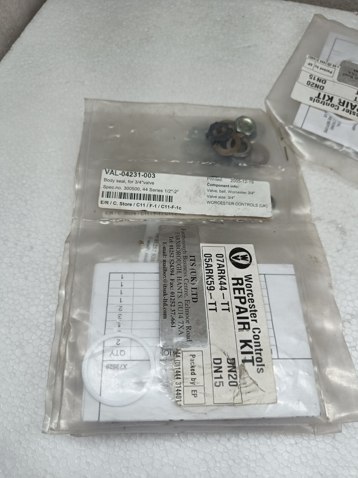 LOT OF 6 WORCSETER CONTROLS 07ARK44-TT DN 20 / 05ARK59-TT DN 15 REPAIR KIT