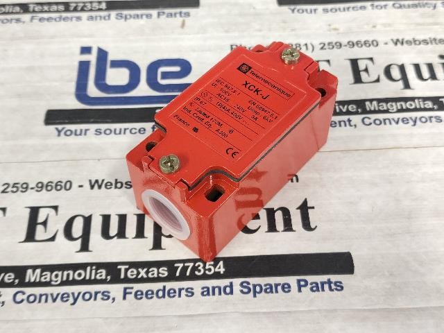 (Lot of 2) NEW Telemecanique Limit Switch – XCK-J5970 w/Warranty